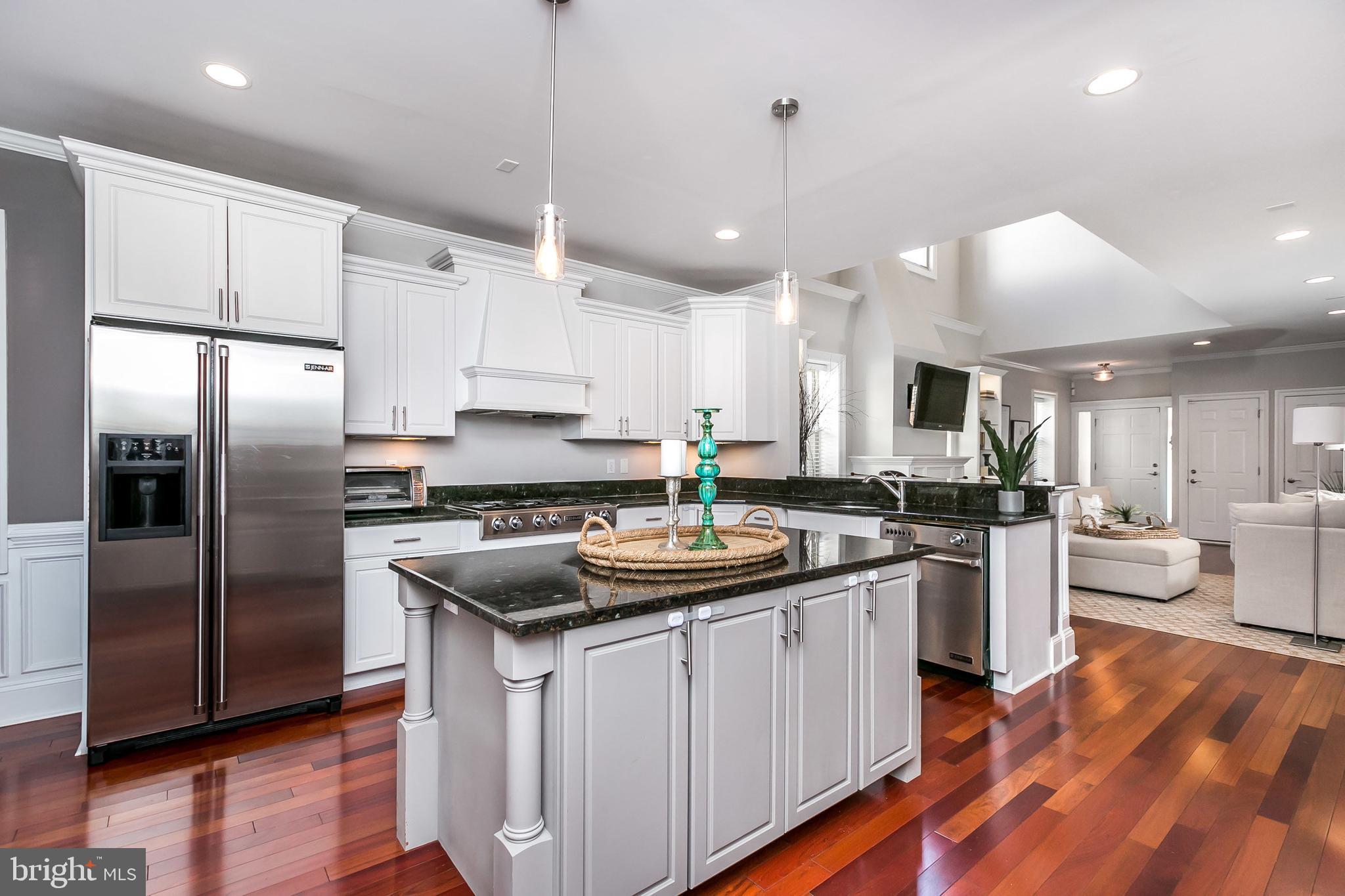 CANTON - Residential