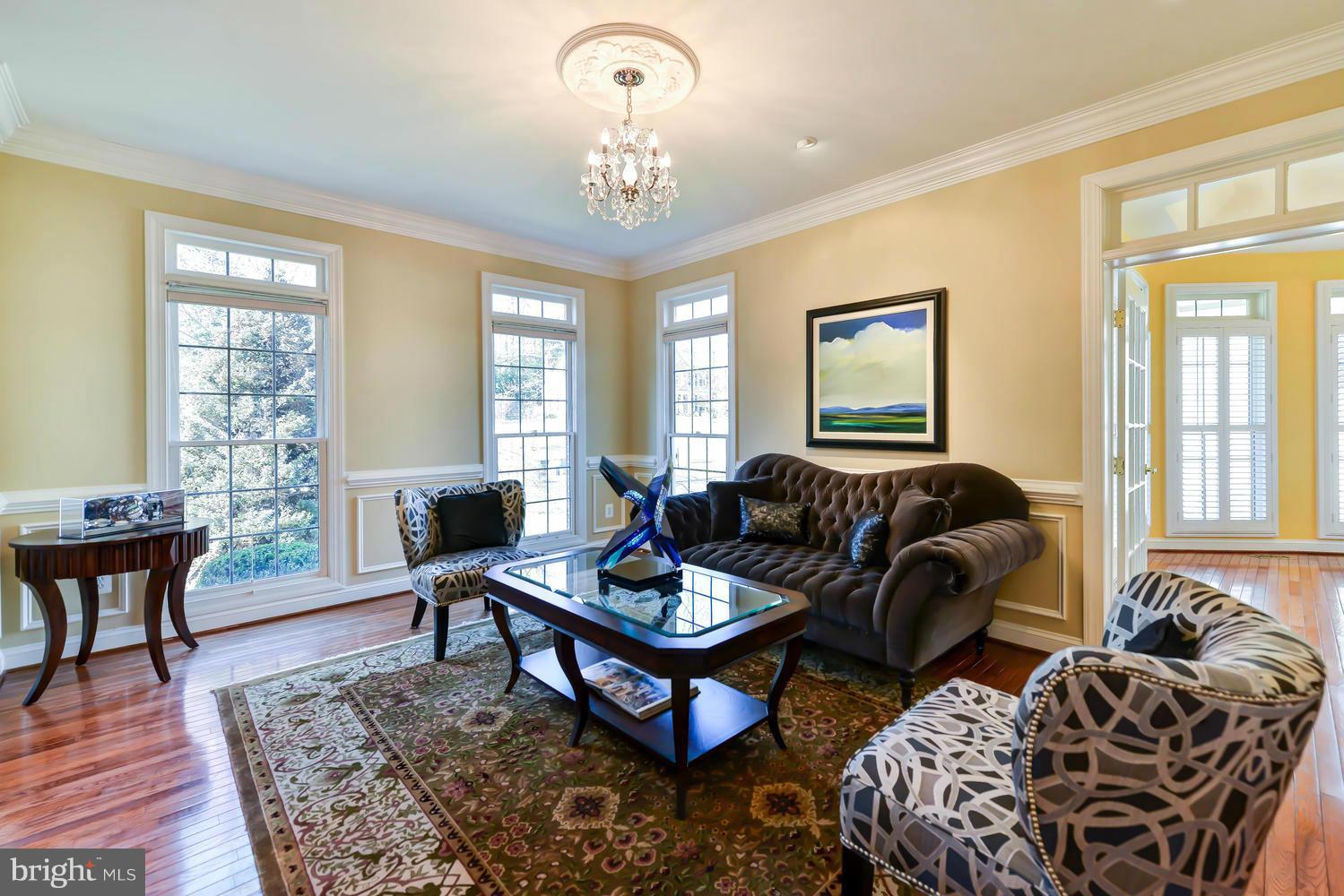 WOODLAND ESTATES - Residential