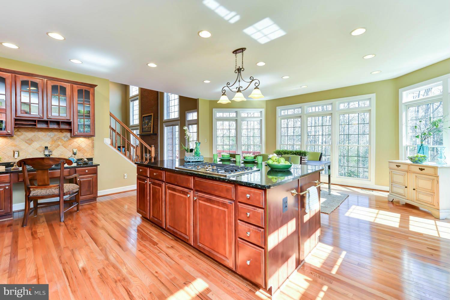 WOODLAND ESTATES - Residential