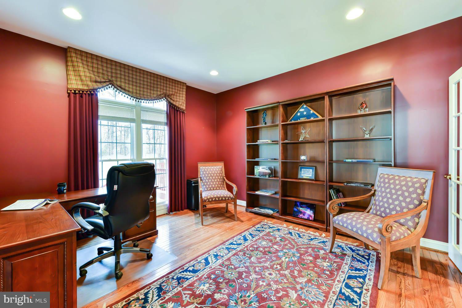 WOODLAND ESTATES - Residential