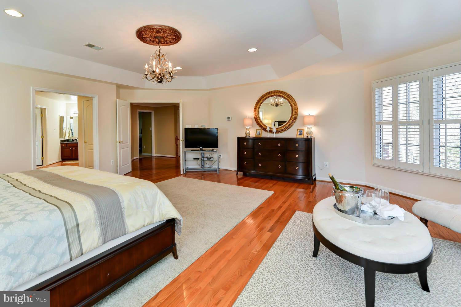 WOODLAND ESTATES - Residential