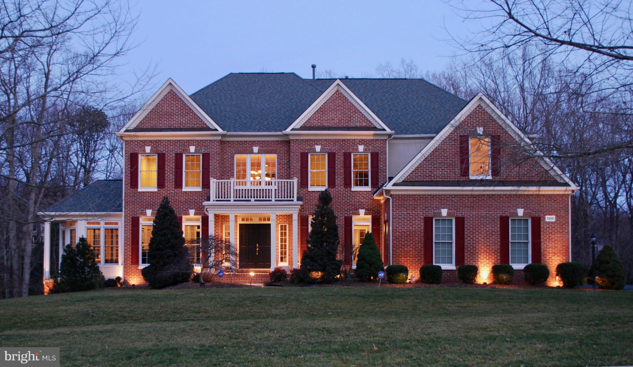 WOODLAND ESTATES - Residential