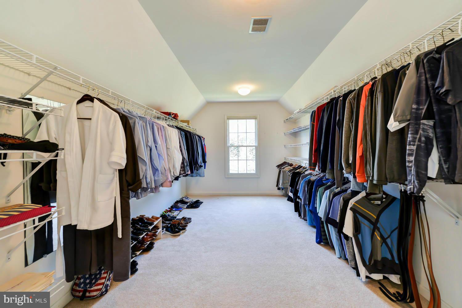 WOODLAND ESTATES - Residential