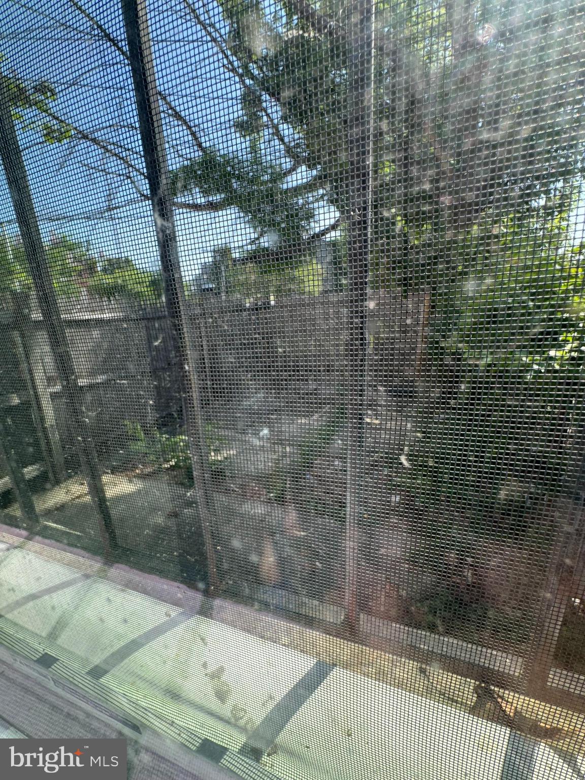 SANDTOWN-WINCHESTER - Residential