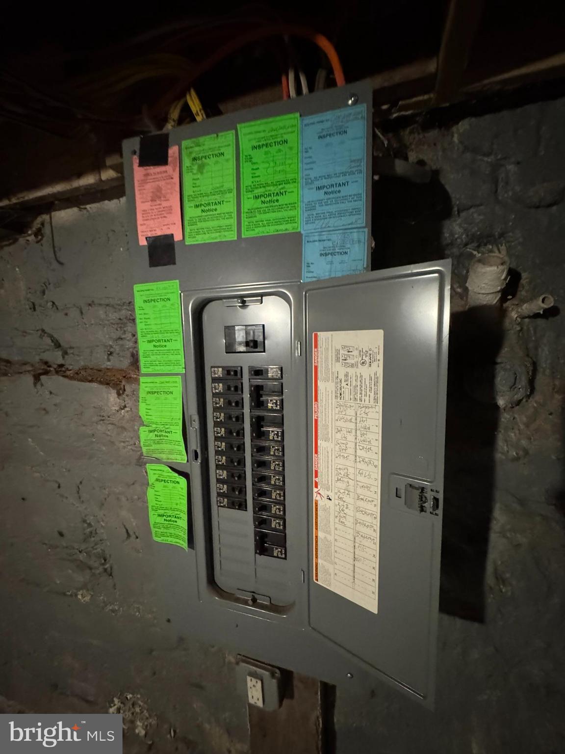 SANDTOWN-WINCHESTER - Residential