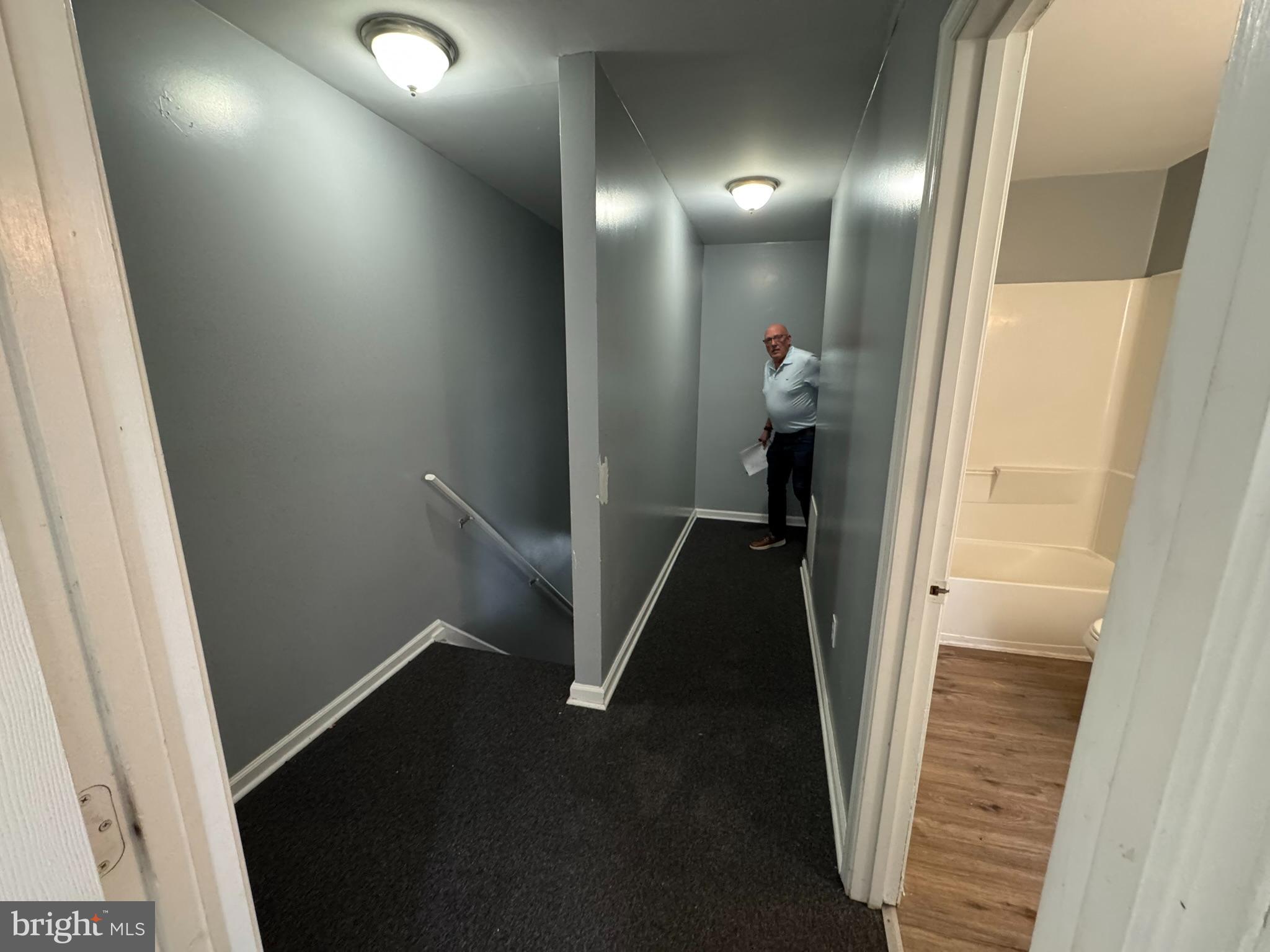 SANDTOWN-WINCHESTER - Residential