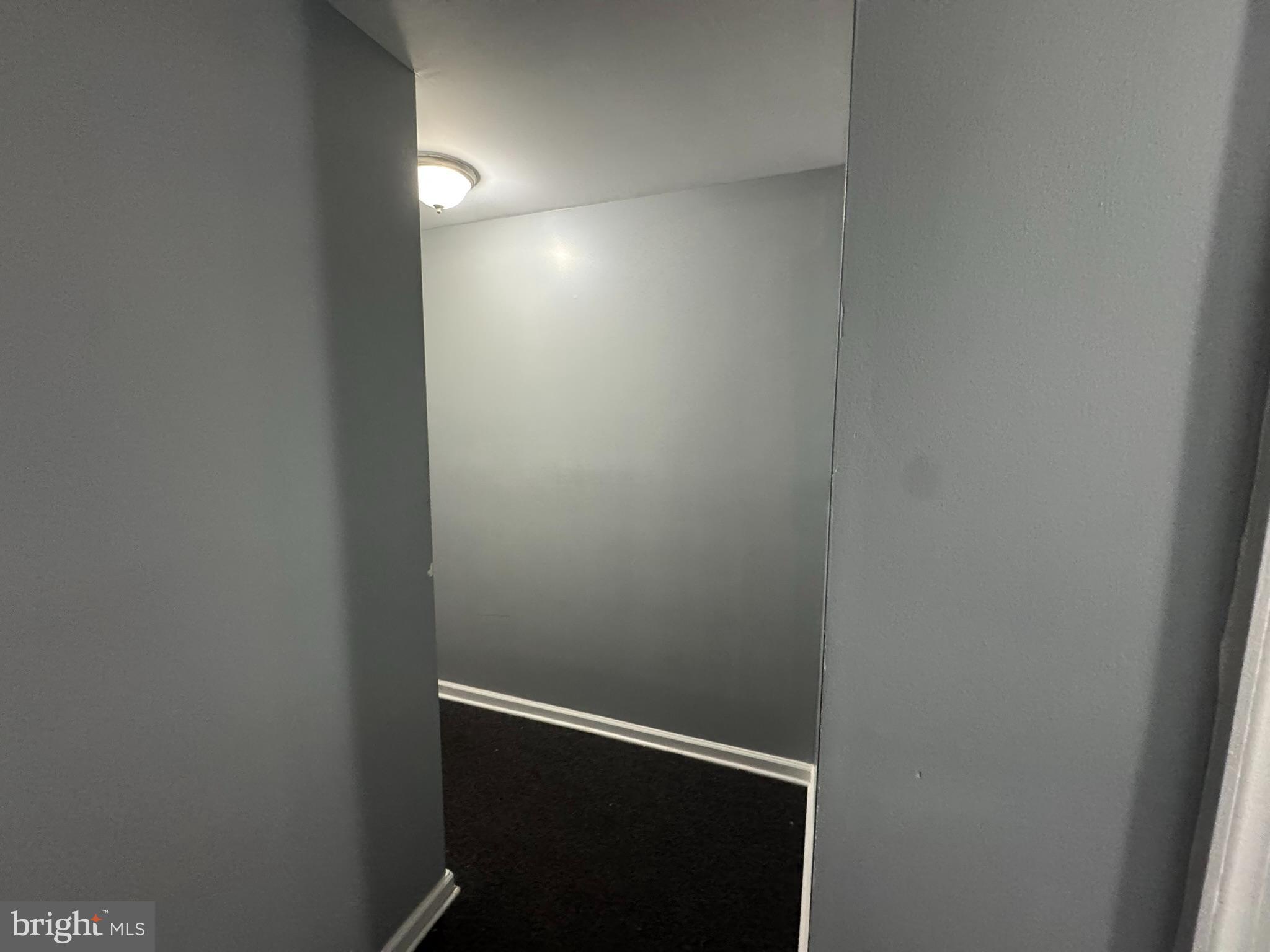 SANDTOWN-WINCHESTER - Residential