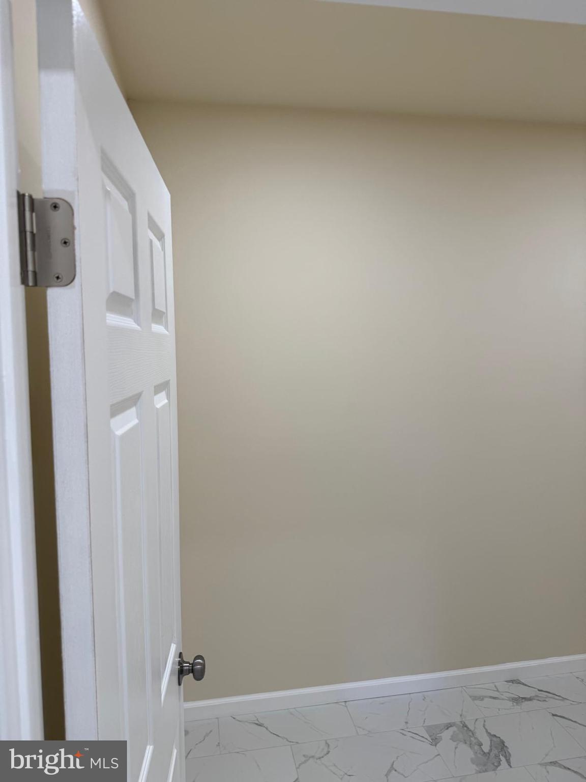 EDINBURG SQUARE - Residential