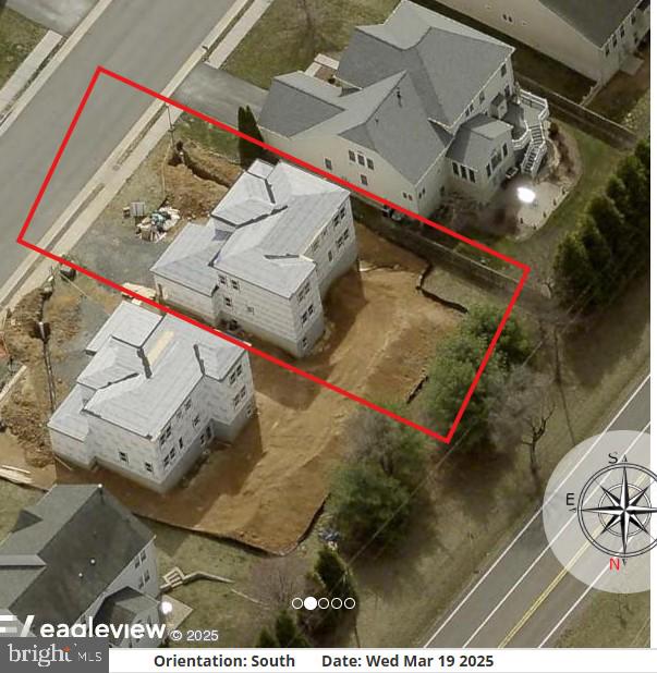 211 PRINCESS CAROLINE COURT