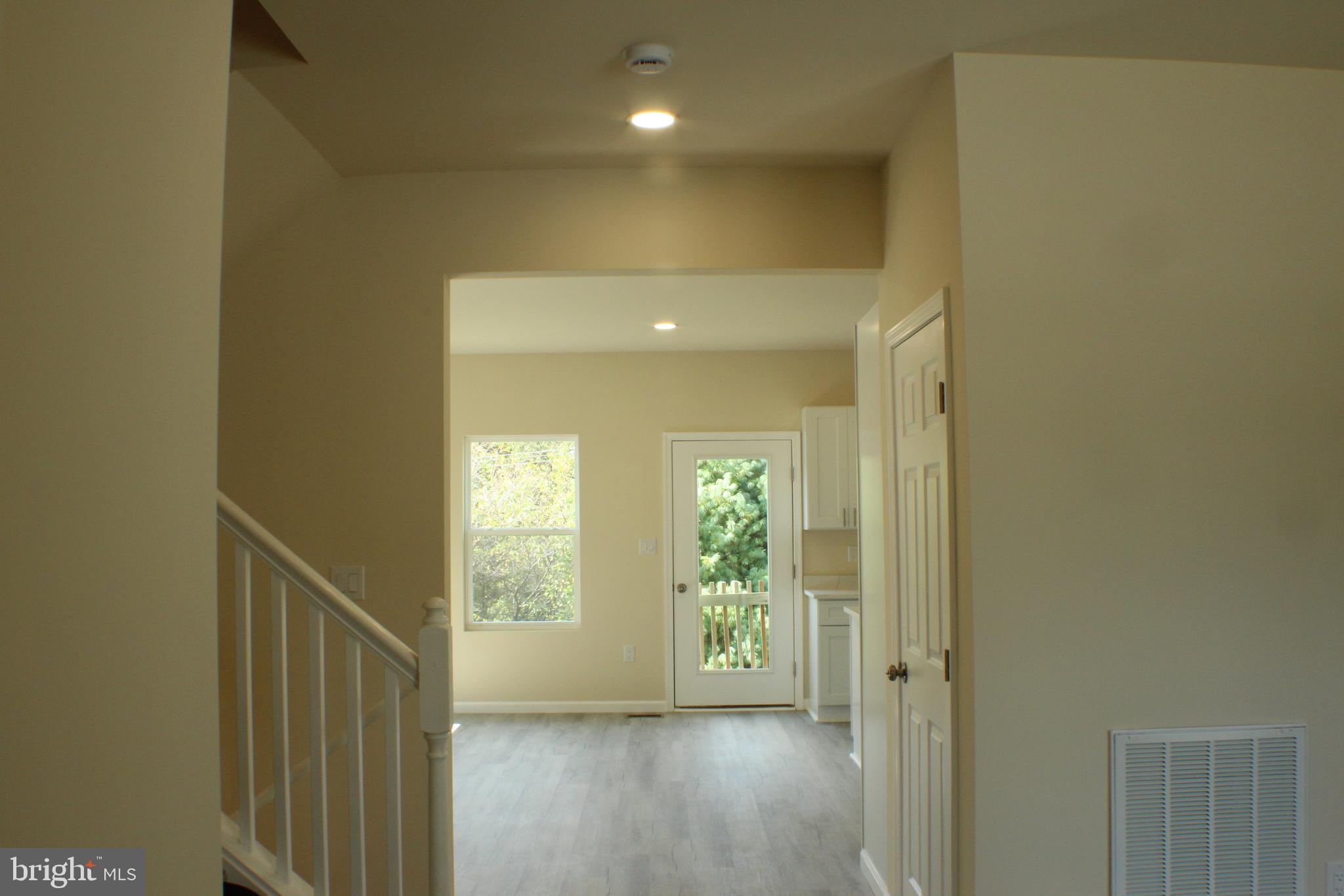 211 PRINCESS CAROLINE COURT