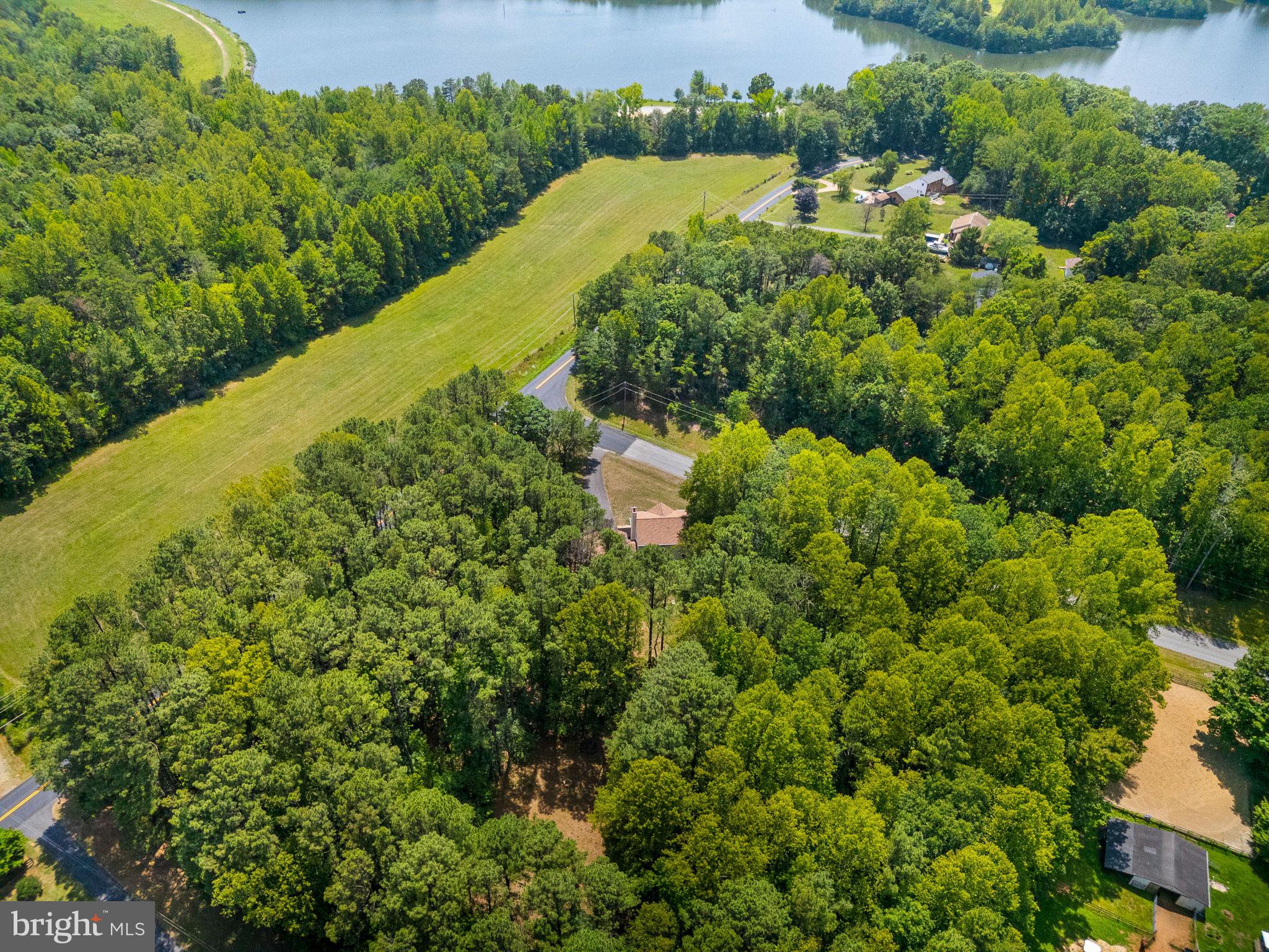 4 CANNON KNOLLS DRIVE