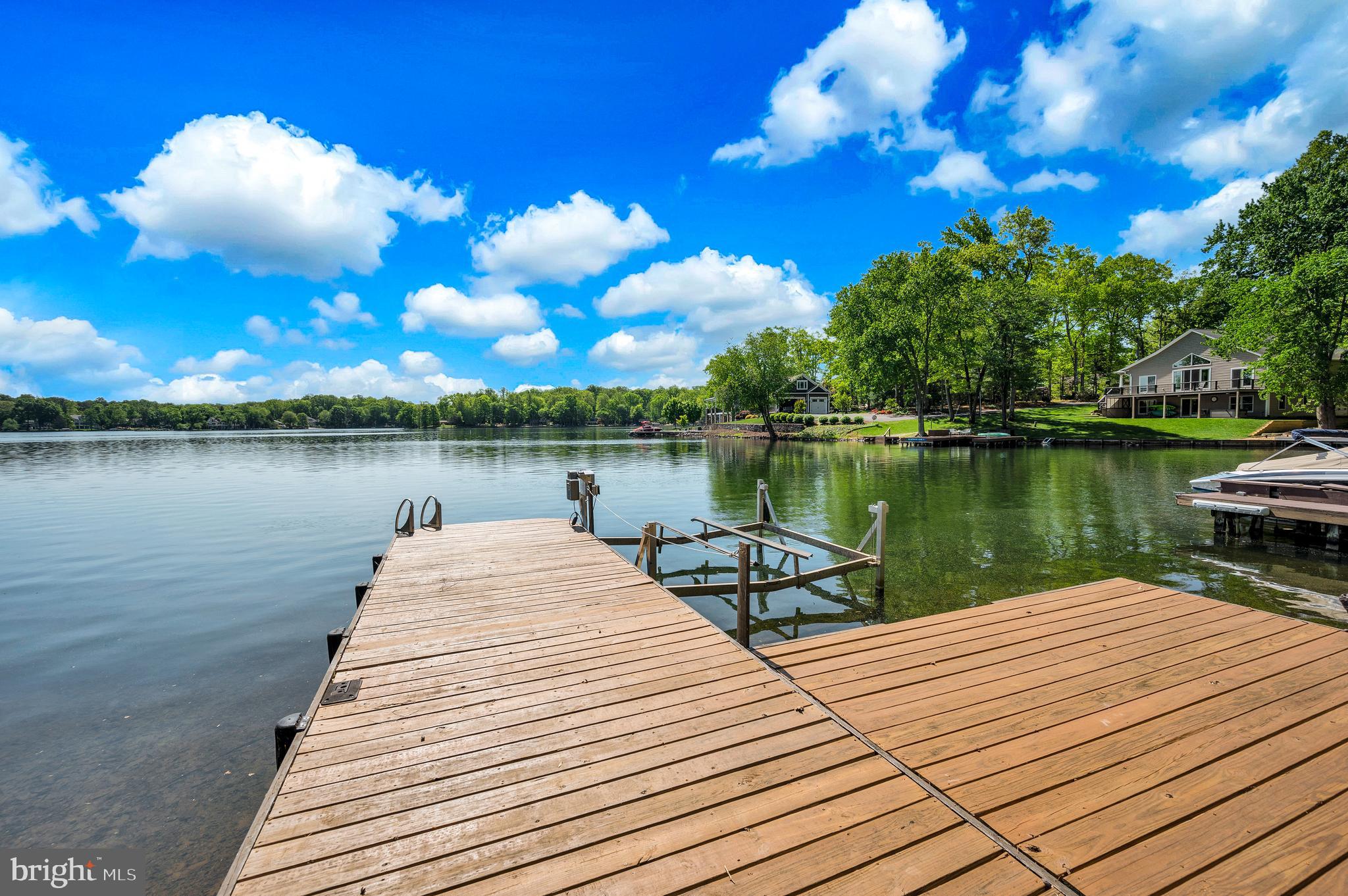 LAKE OF THE WOODS - Residential