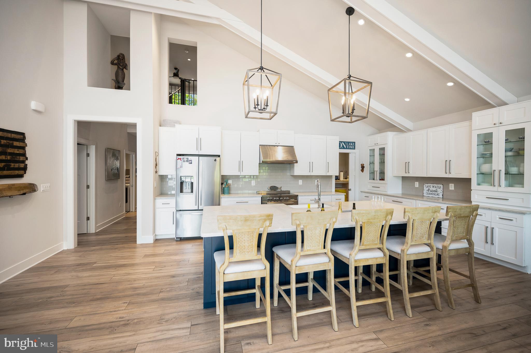 LAKE OF THE WOODS - Residential