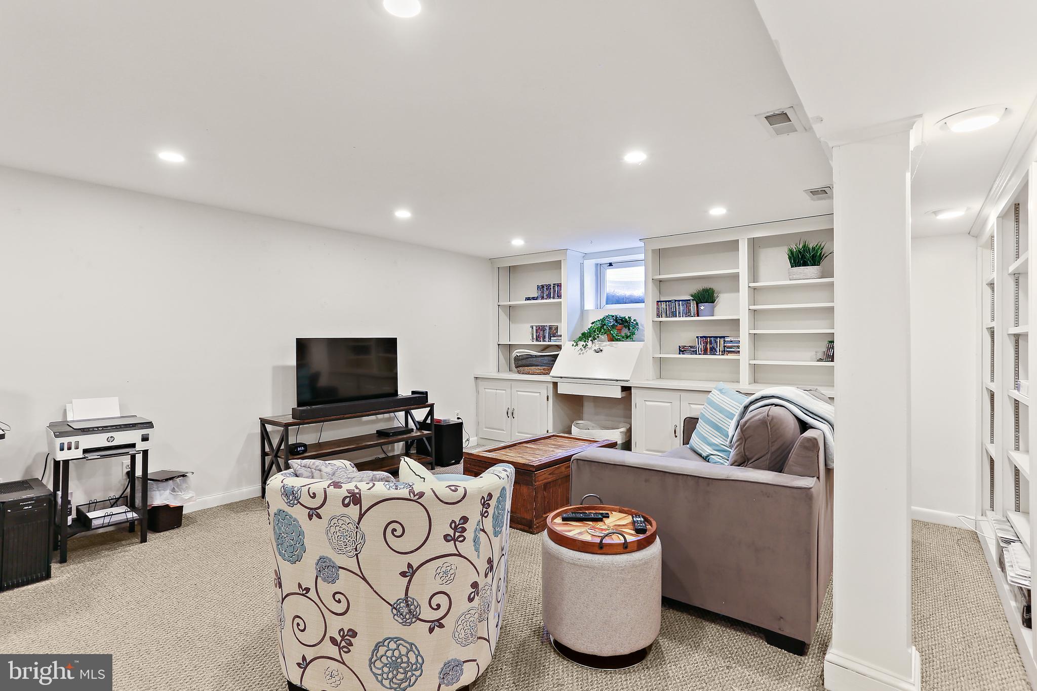 BRYANT WOODS - Residential