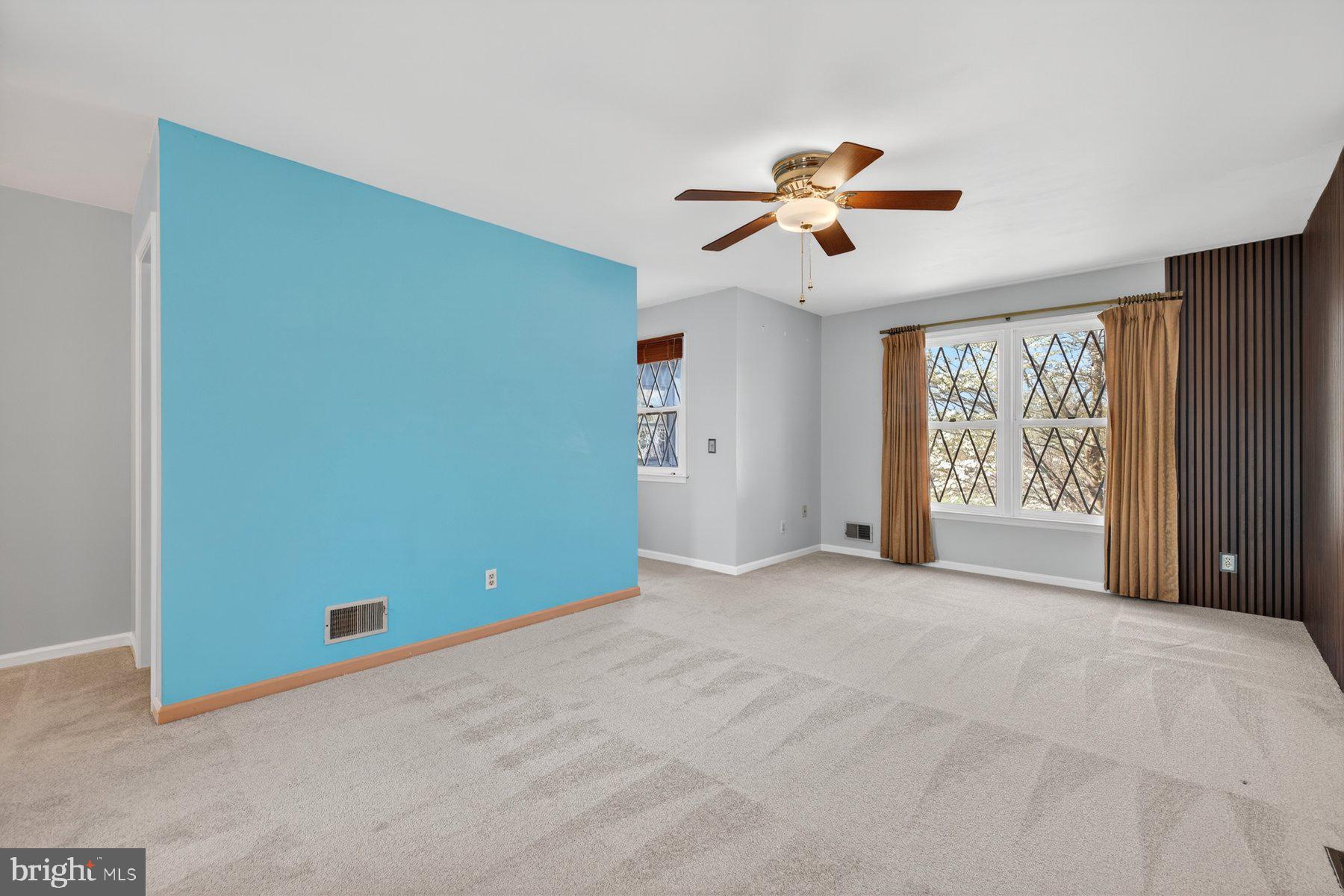 BELLE POND FARM - Residential