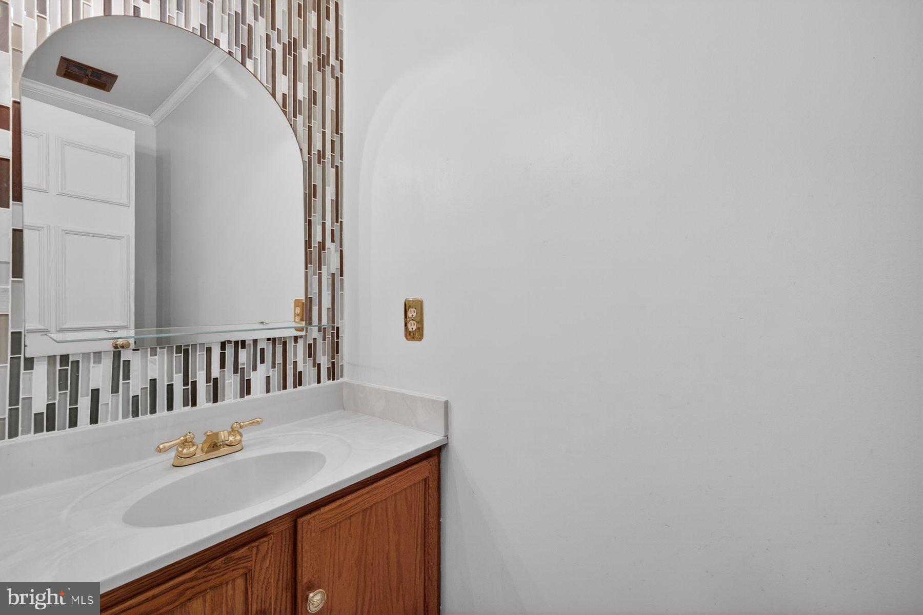 BELLE POND FARM - Residential