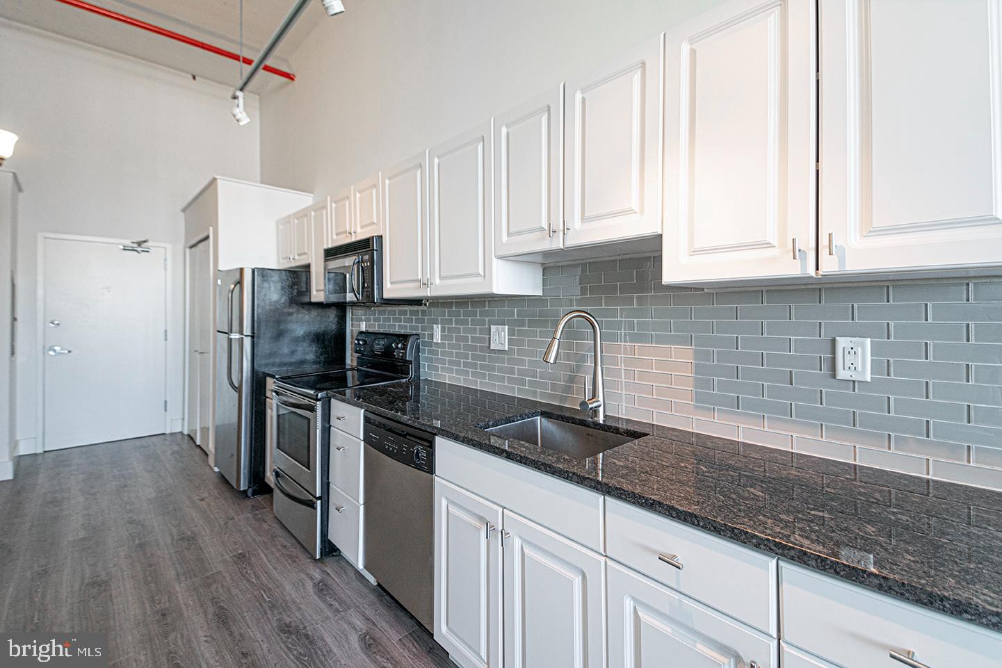 NORTHERN LIBERTIES - Residential Lease