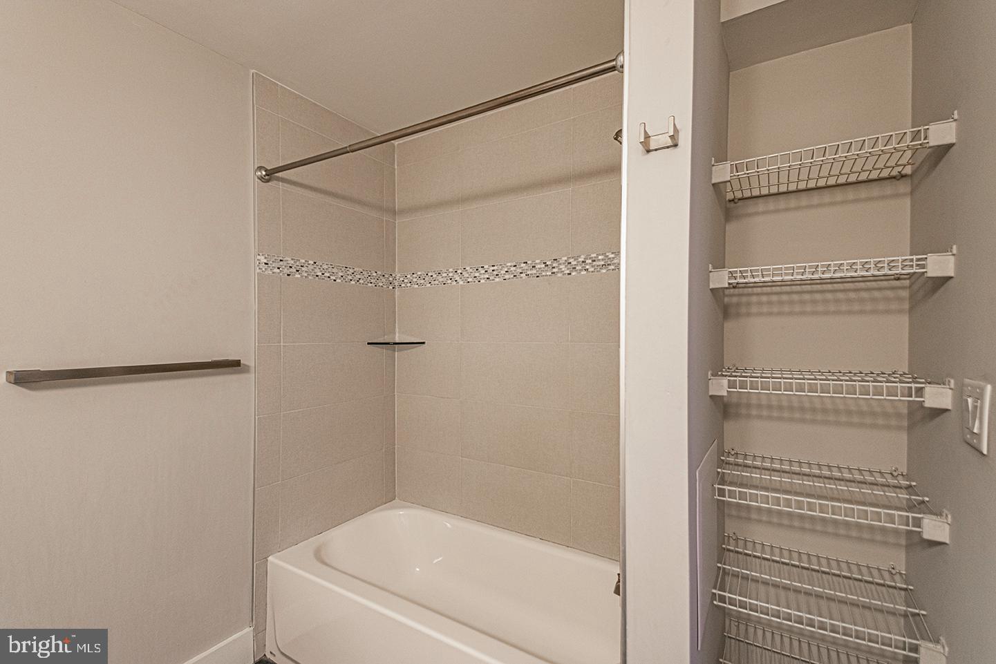 NORTHERN LIBERTIES - Residential Lease