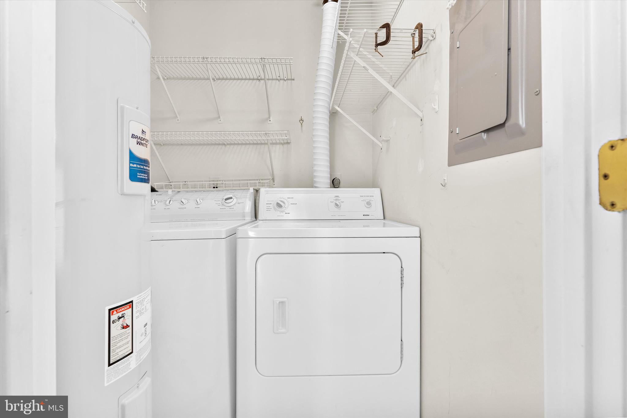 DEEP CREEK COMMONS - Residential