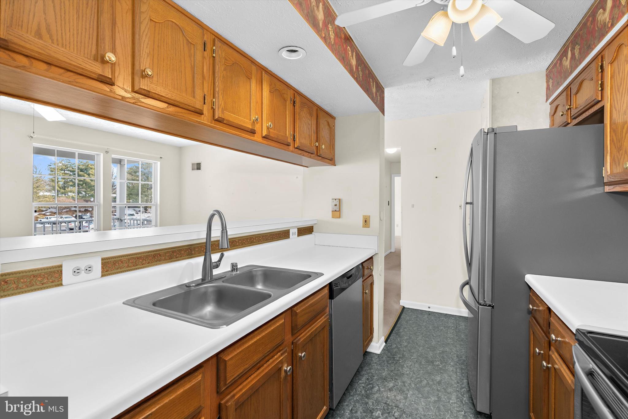 DEEP CREEK COMMONS - Residential