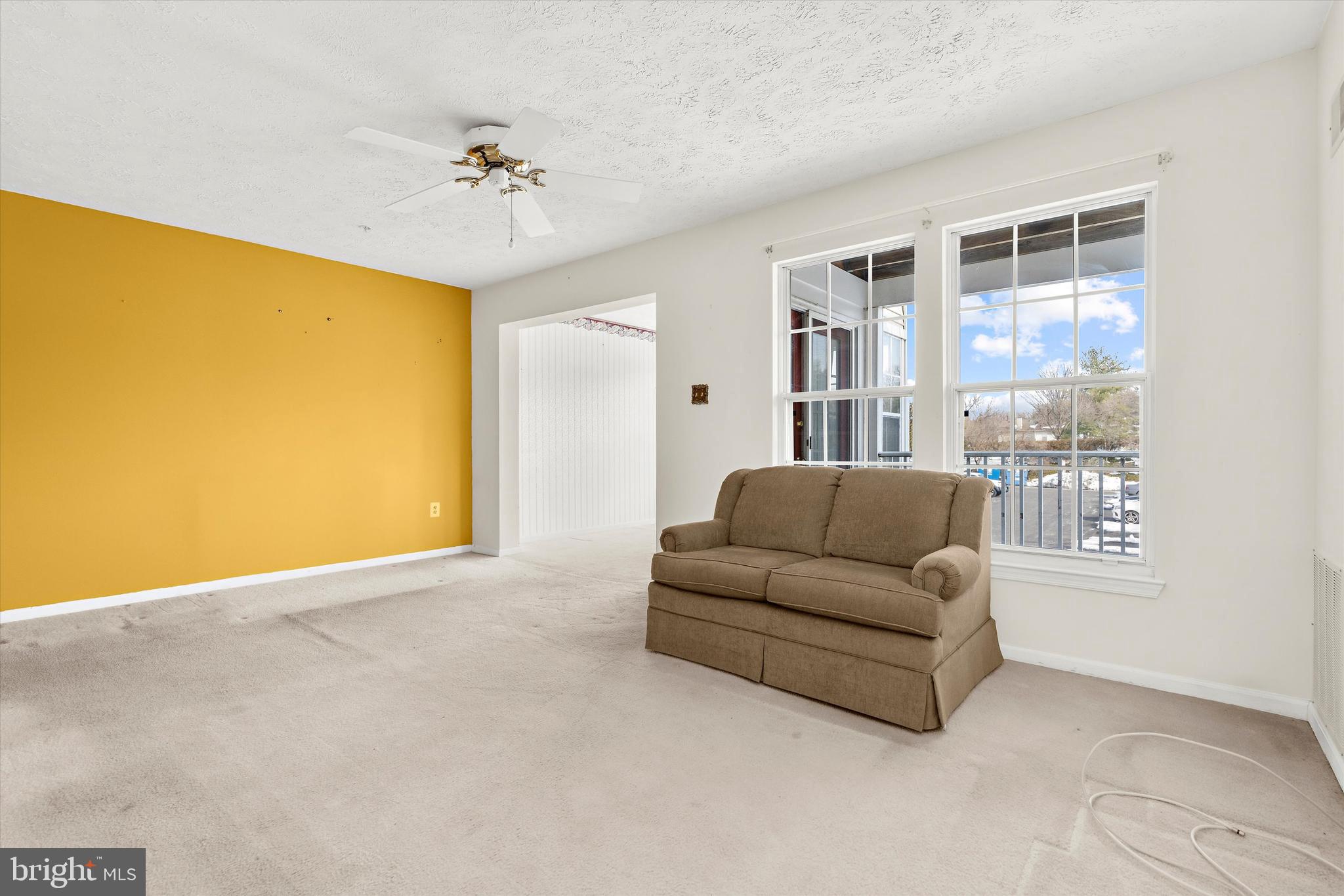 DEEP CREEK COMMONS - Residential