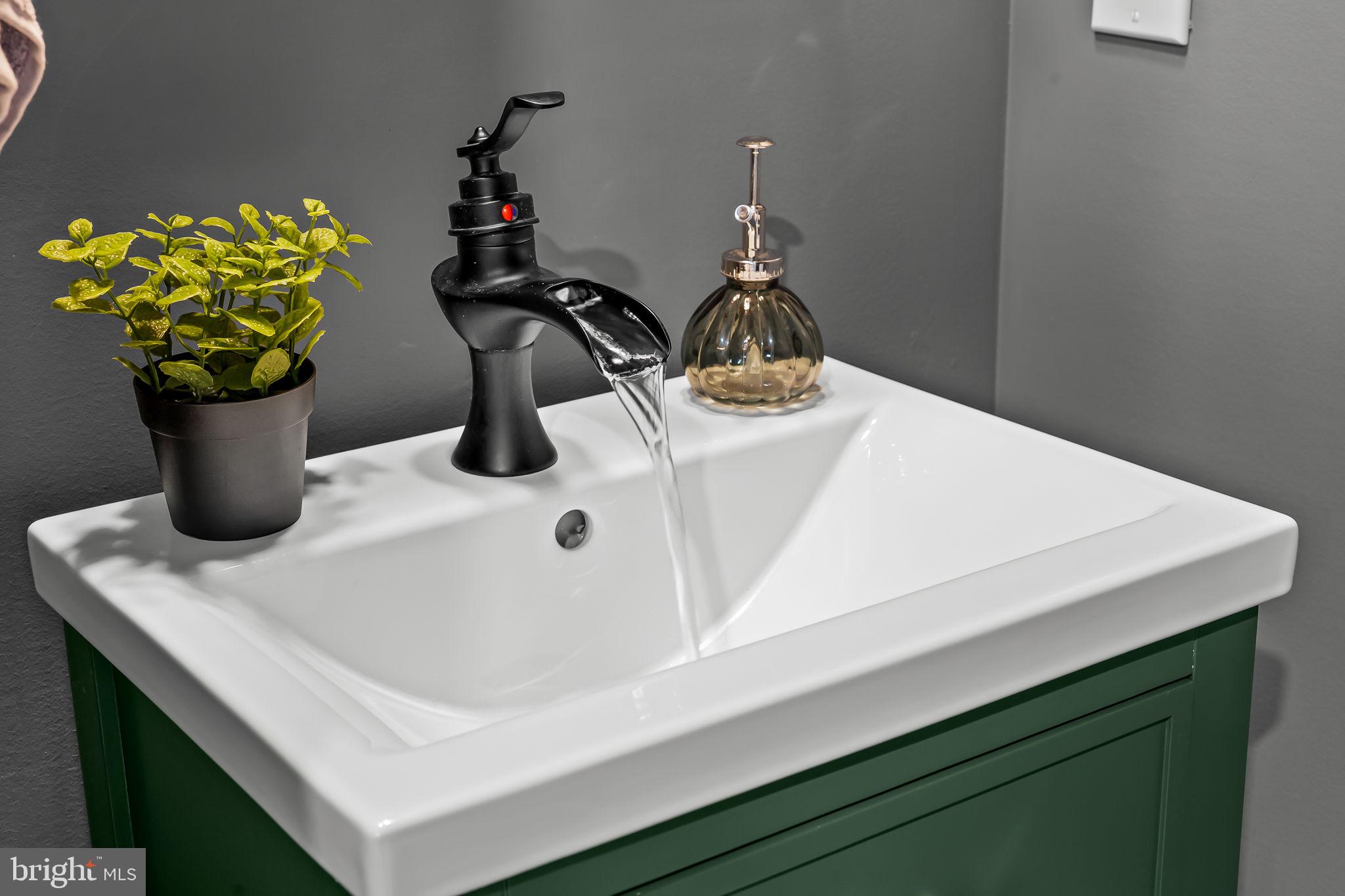 WEST SEVERNA PARK - Residential