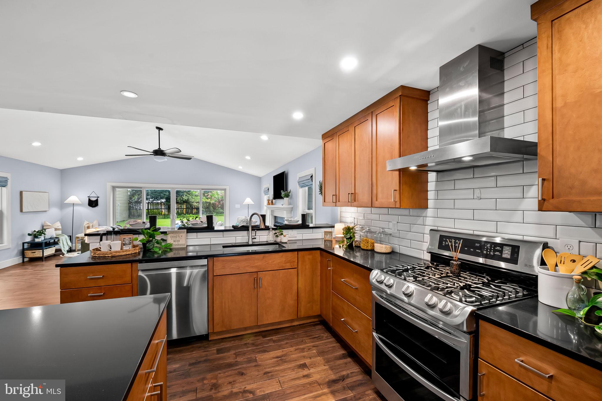 WEST SEVERNA PARK - Residential