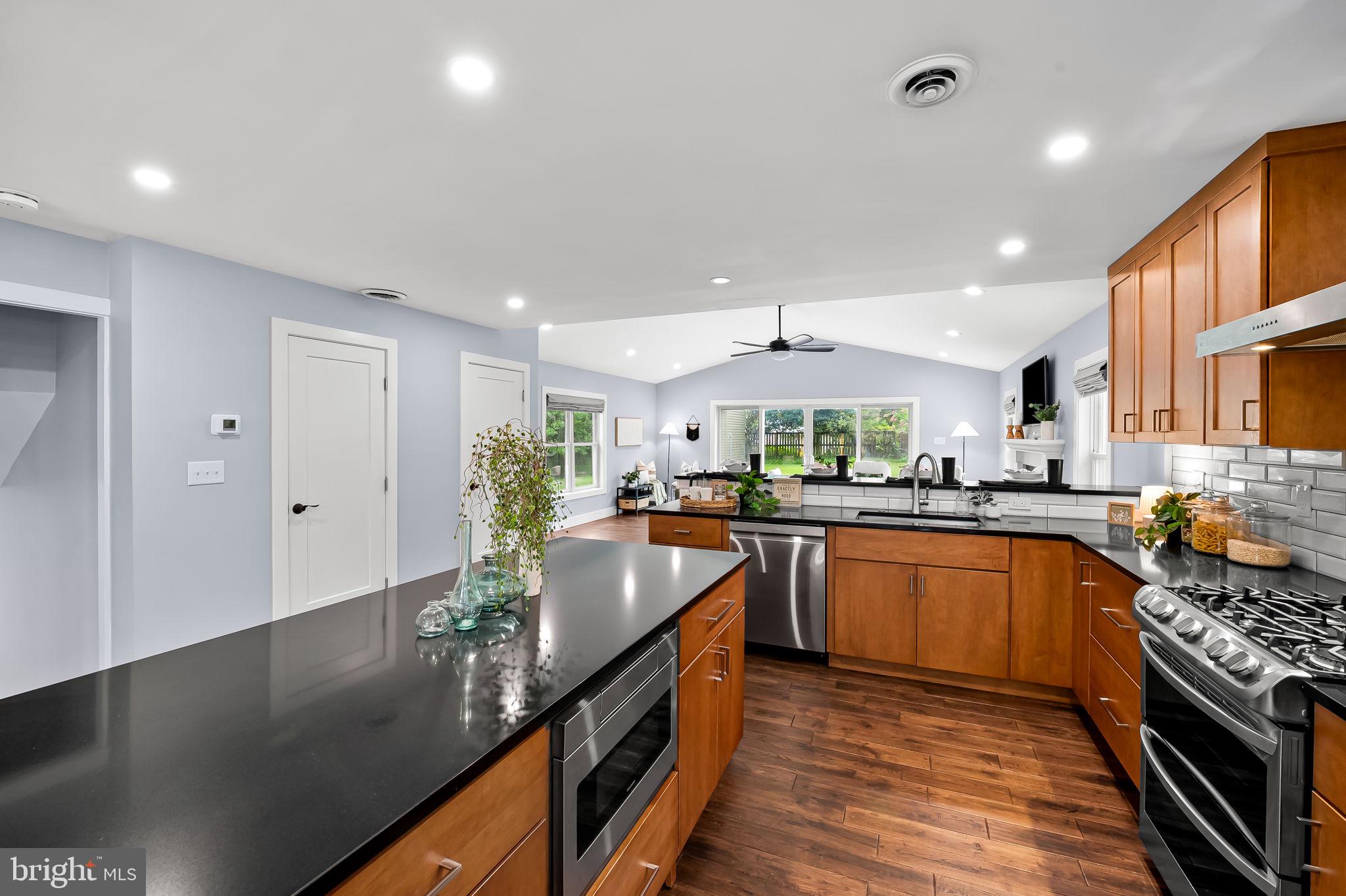 WEST SEVERNA PARK - Residential