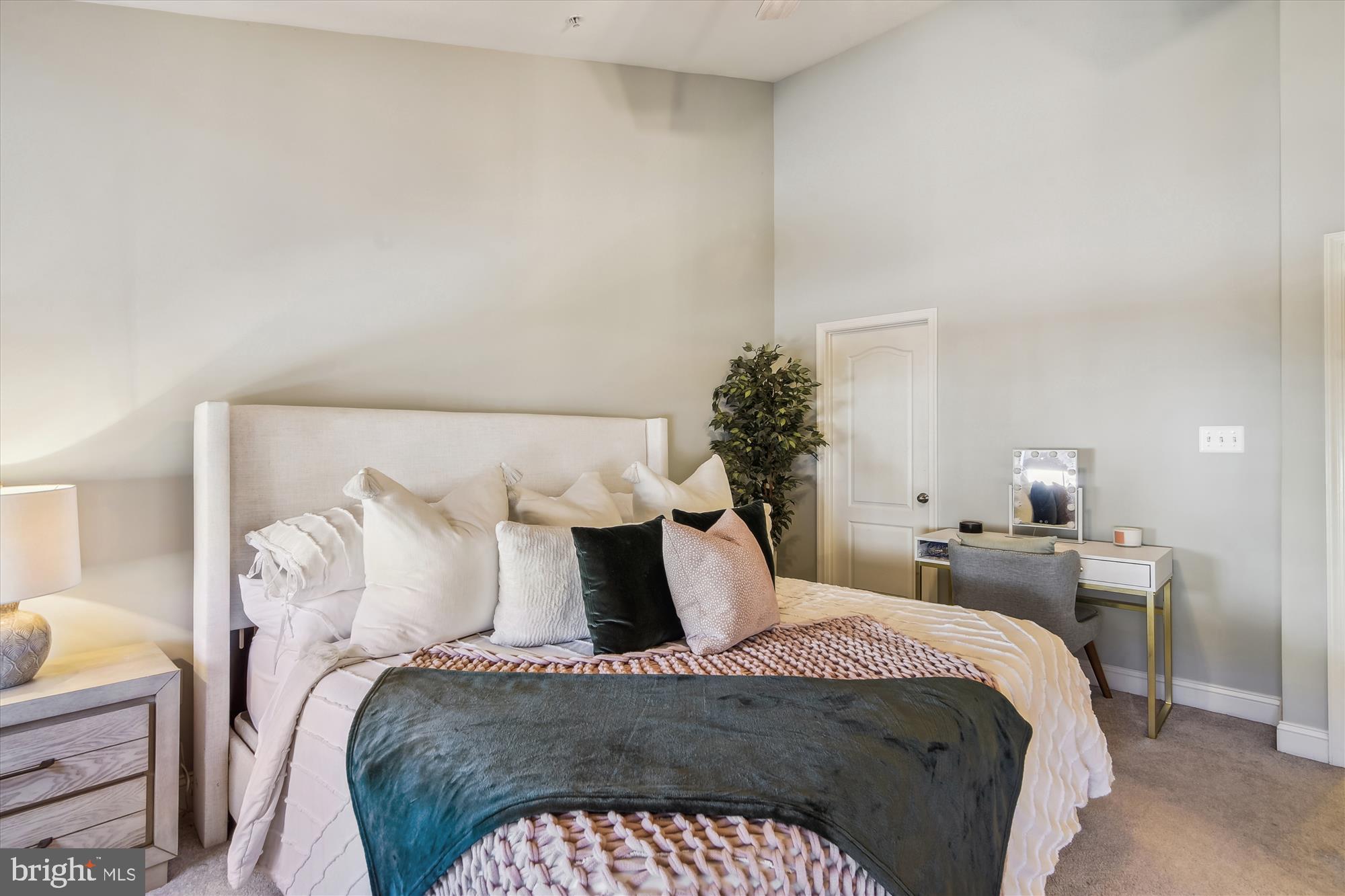 VILLAGE GREENS - Residential Lease