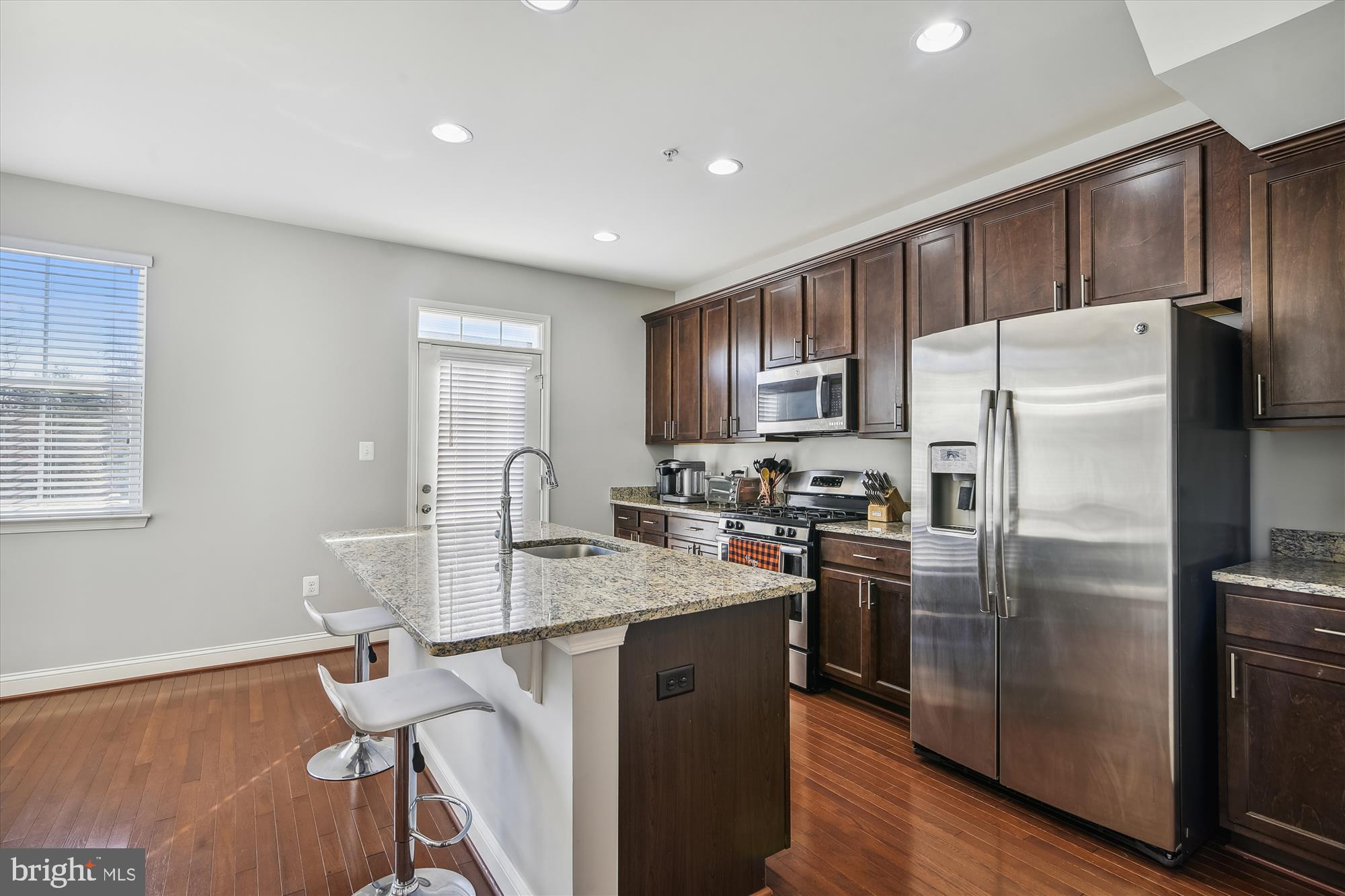 VILLAGE GREENS - Residential Lease