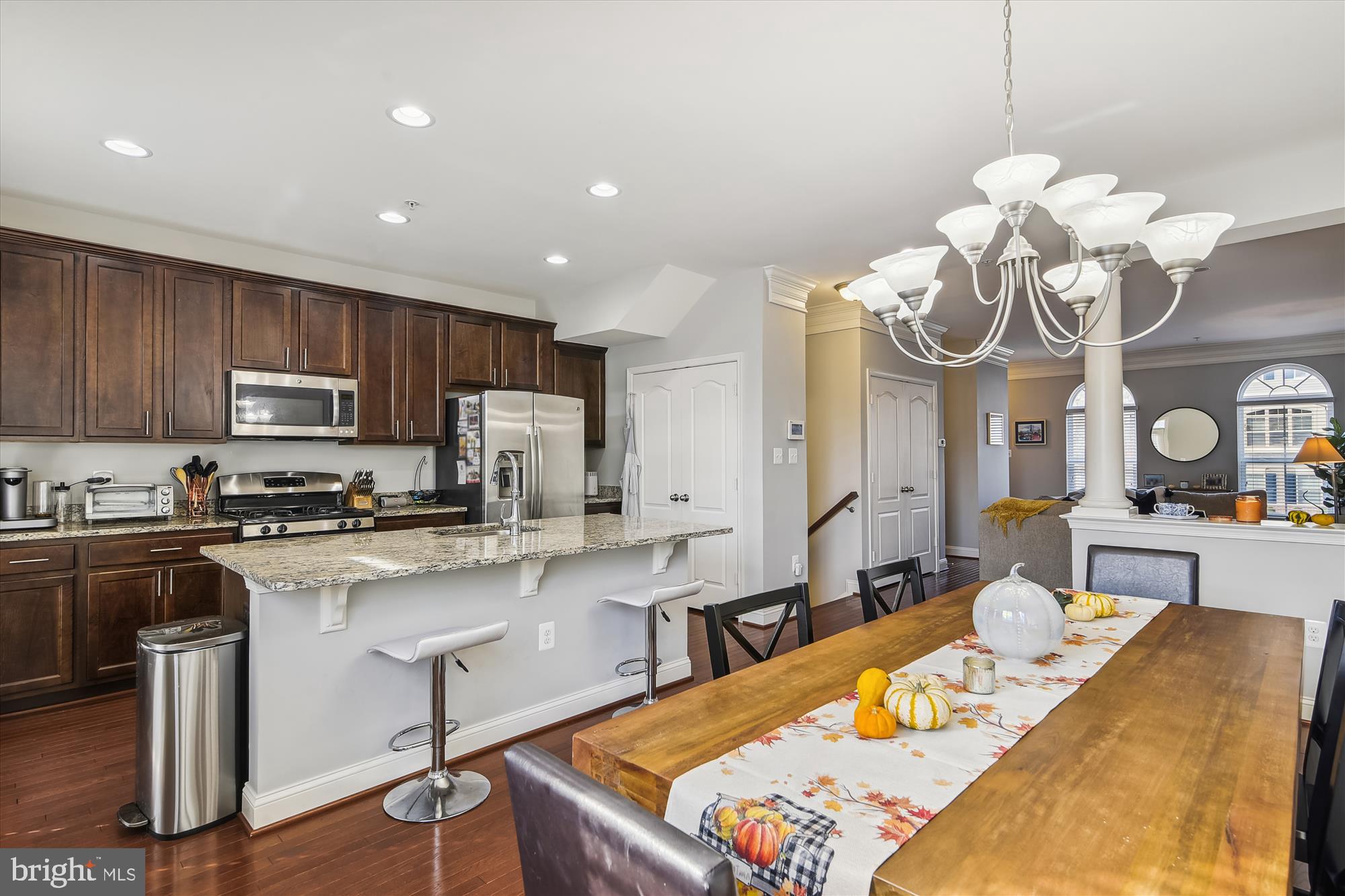 VILLAGE GREENS - Residential Lease