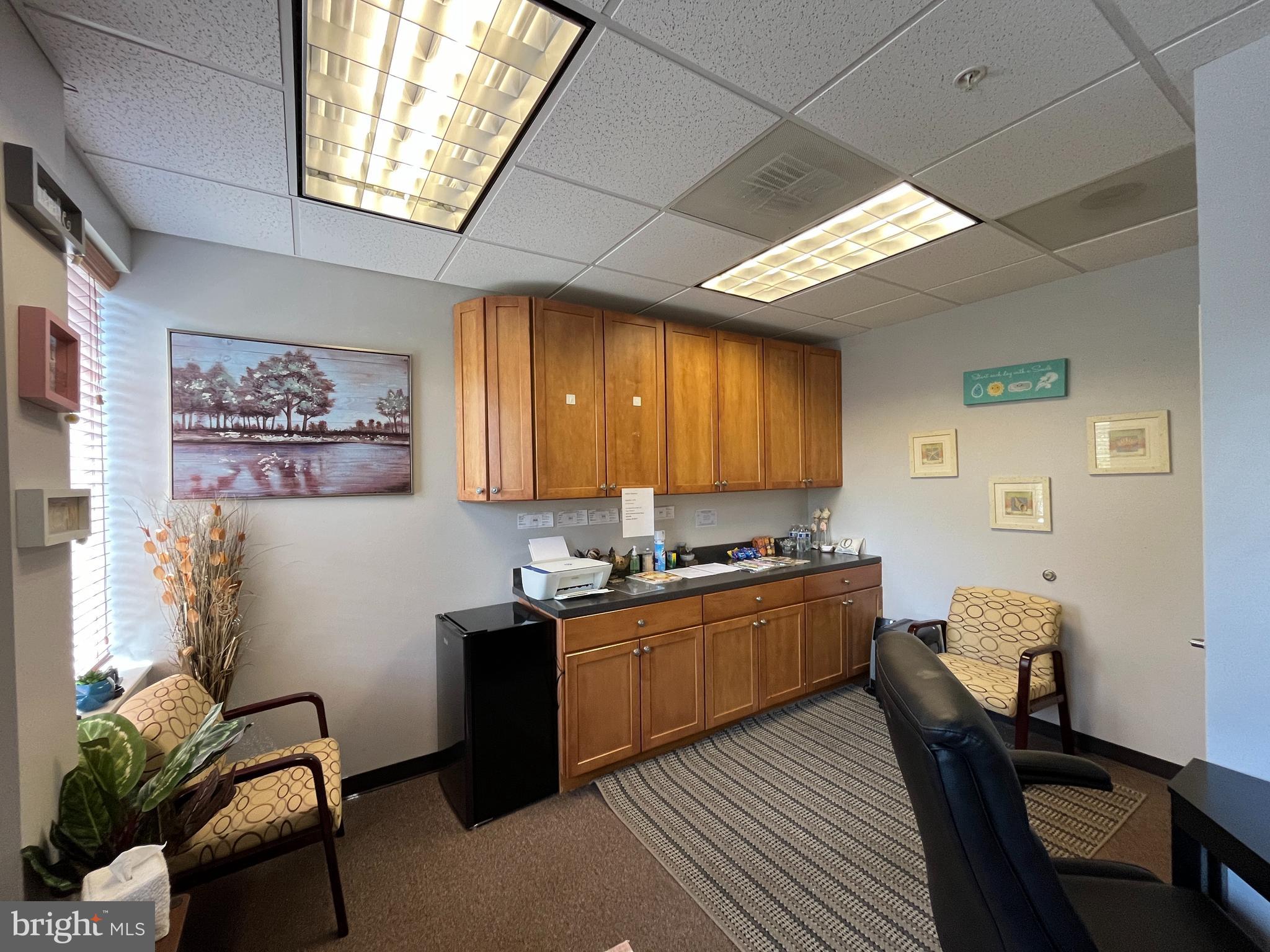 ASHBURN CROSSROADS - Commercial Lease