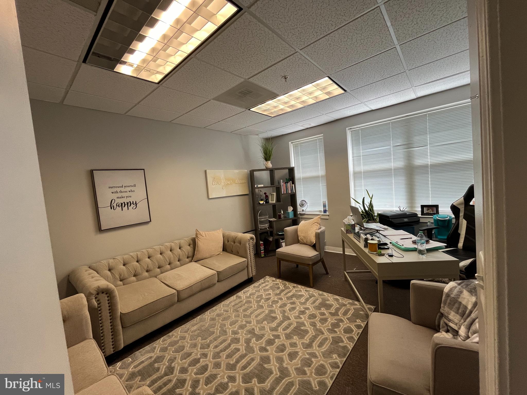 ASHBURN CROSSROADS - Commercial Lease