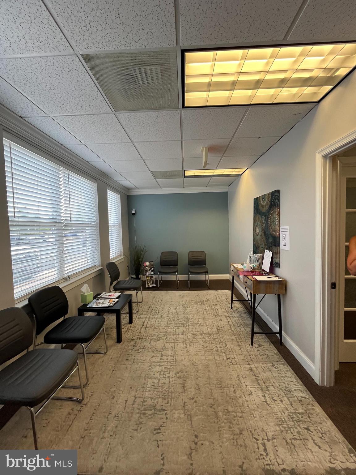 ASHBURN CROSSROADS - Commercial Lease