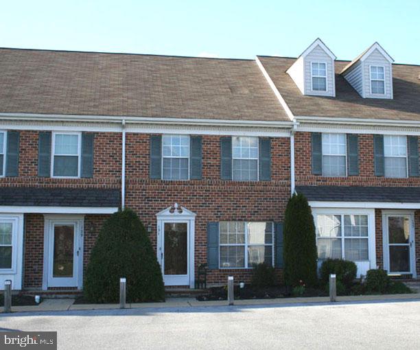 GRANDVIEW CHASE - Residential