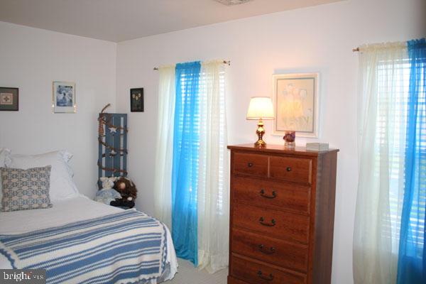 GRANDVIEW CHASE - Residential