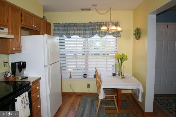 GRANDVIEW CHASE - Residential
