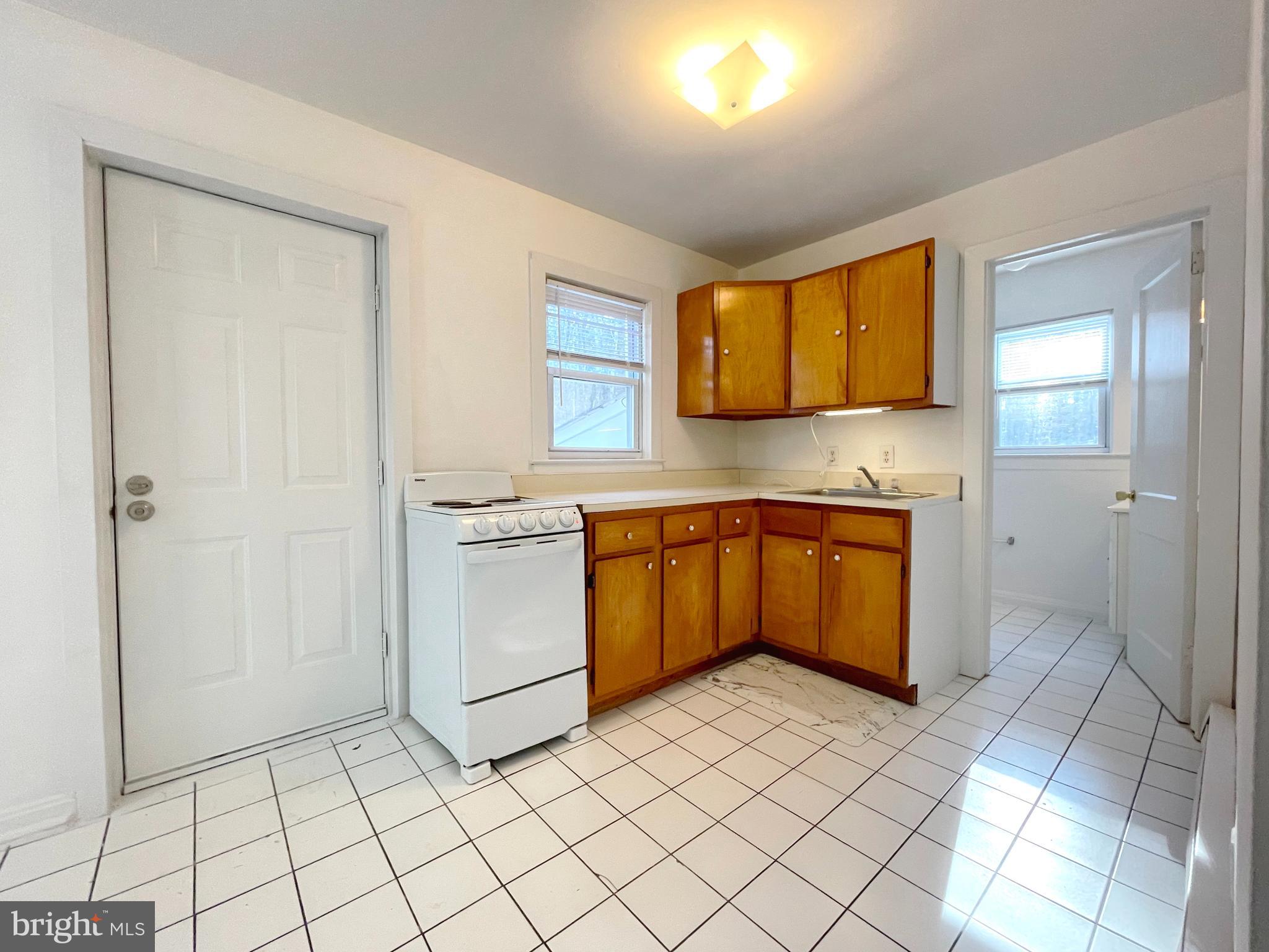 RIDGE - Residential Lease