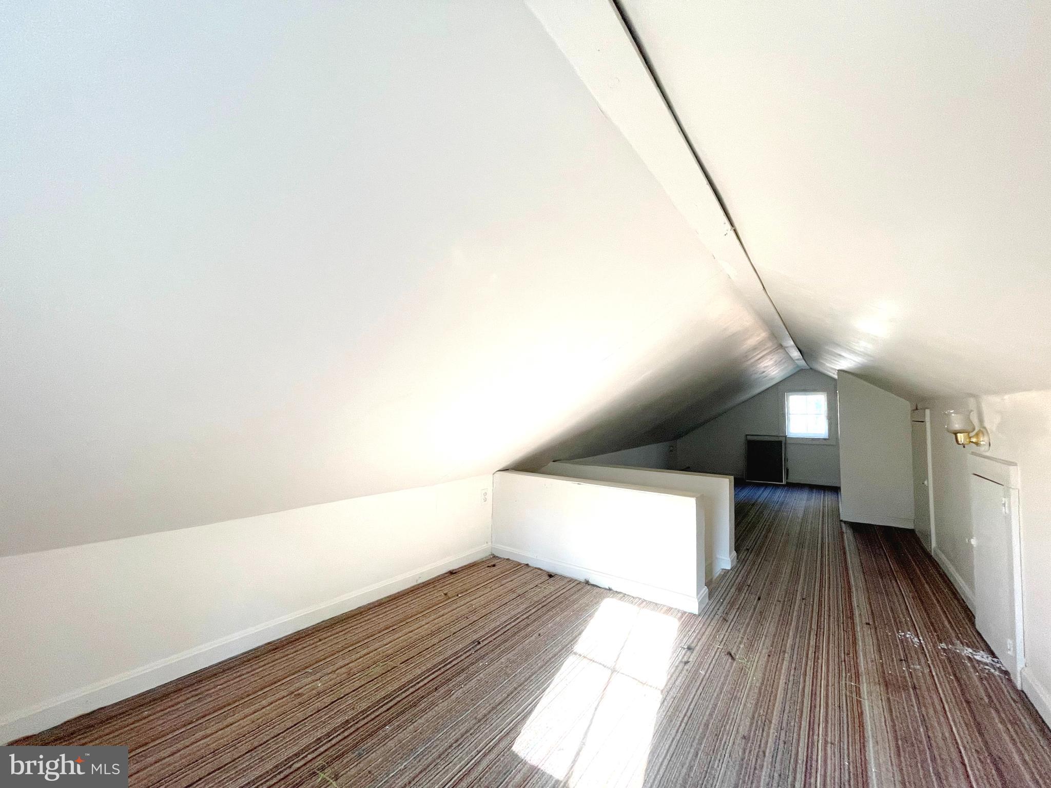 RIDGE - Residential Lease