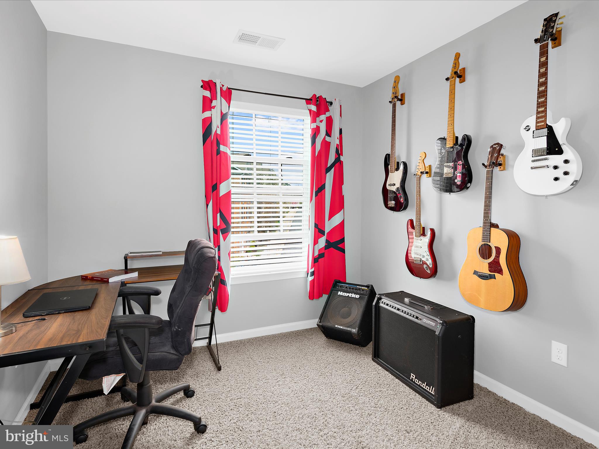 RED RUN VILLA - Residential