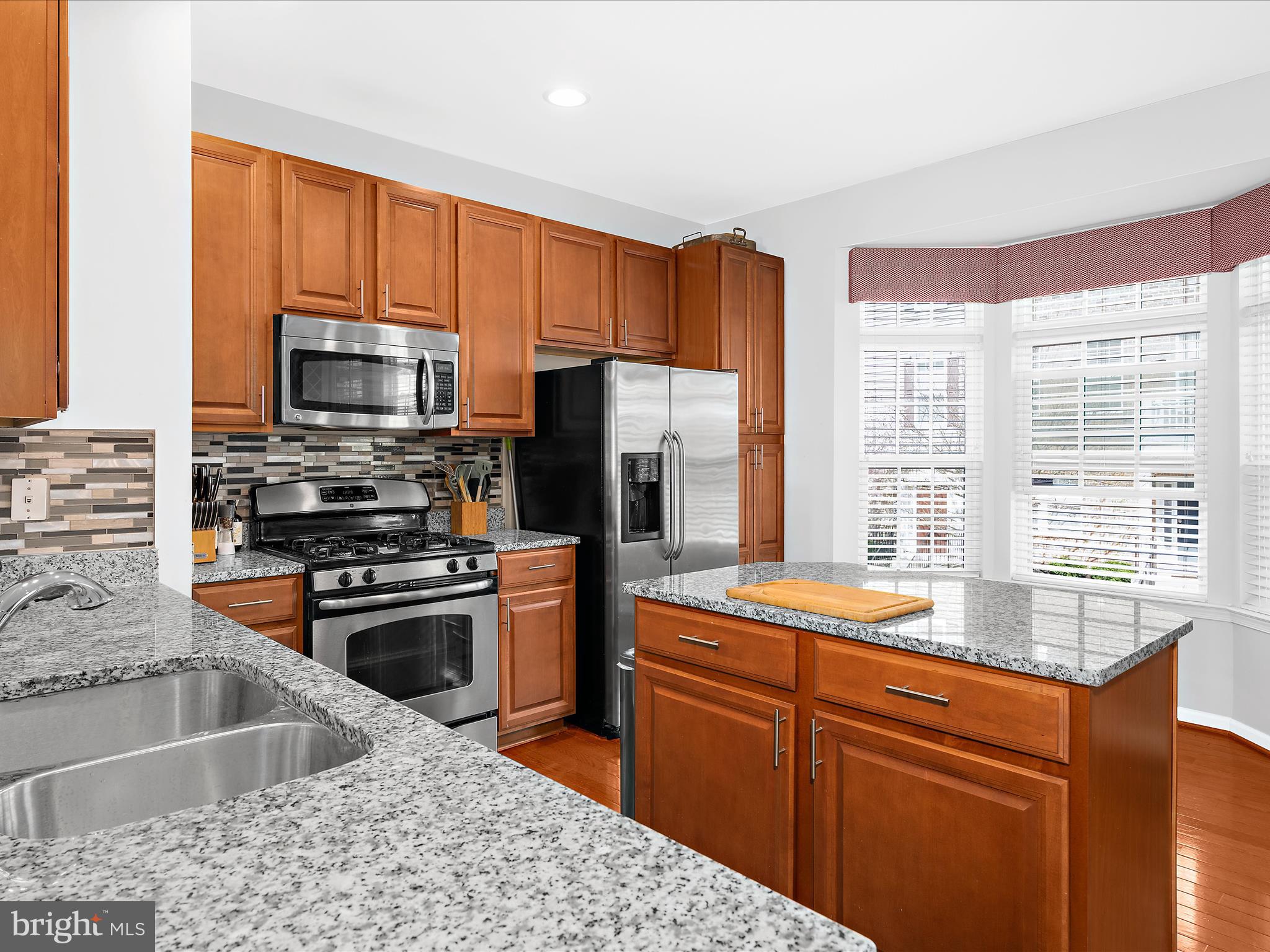 RED RUN VILLA - Residential