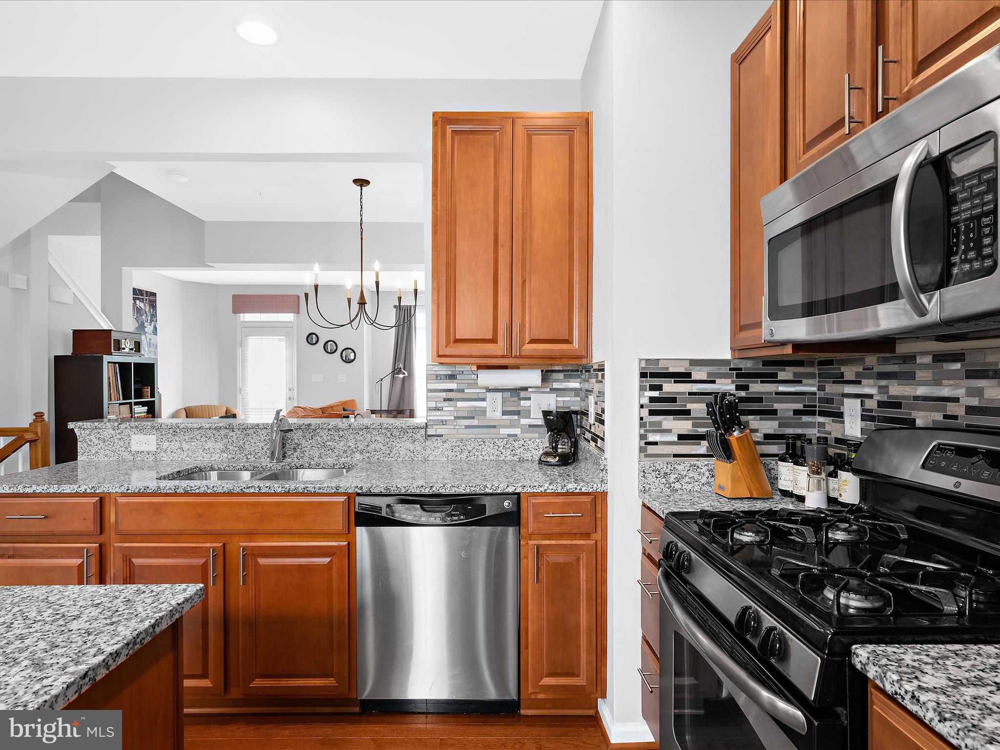 RED RUN VILLA - Residential