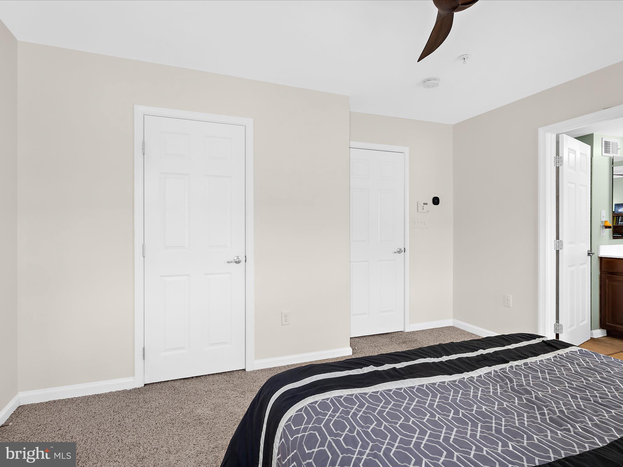 RED RUN VILLA - Residential