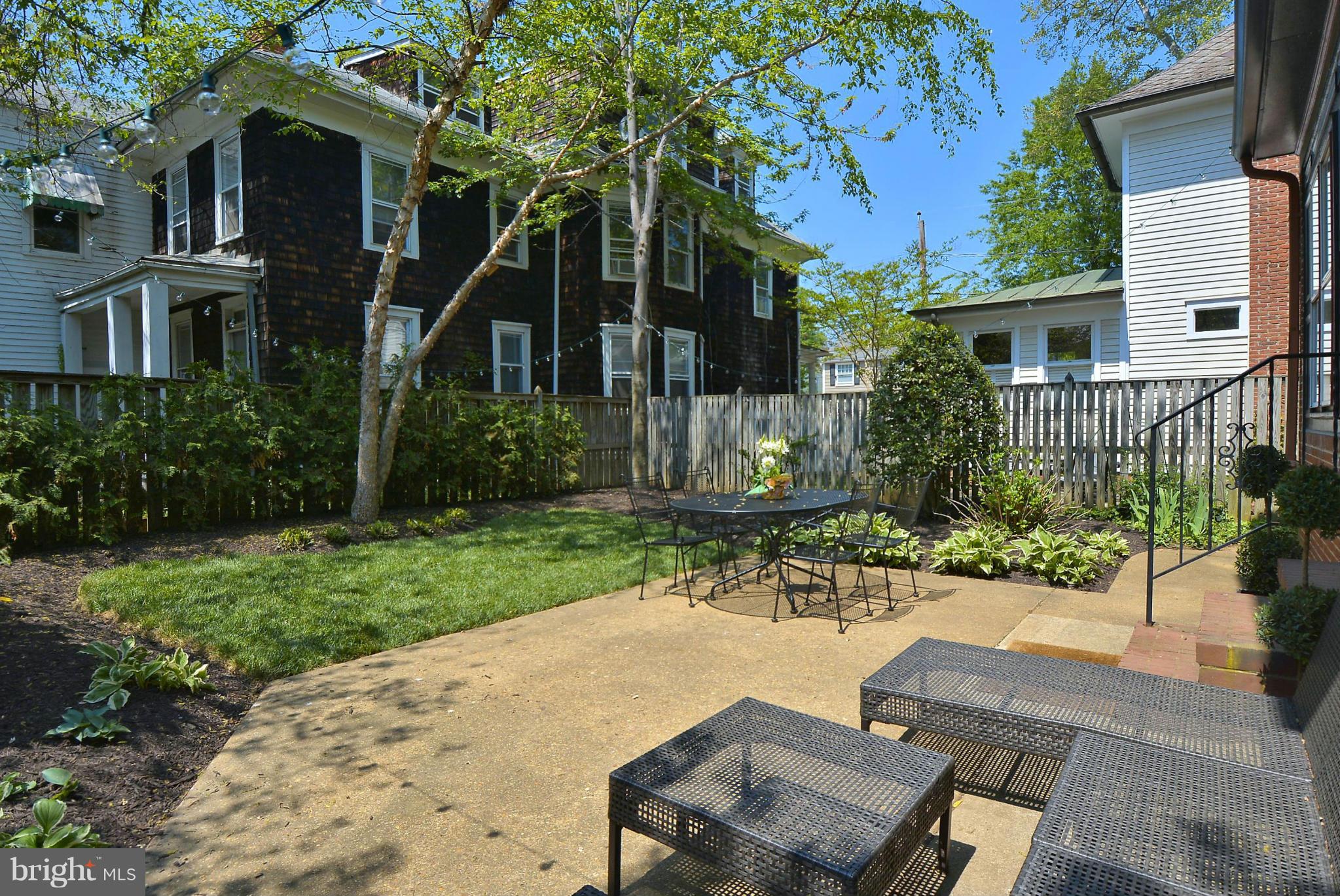 MURRAY HILL - Residential