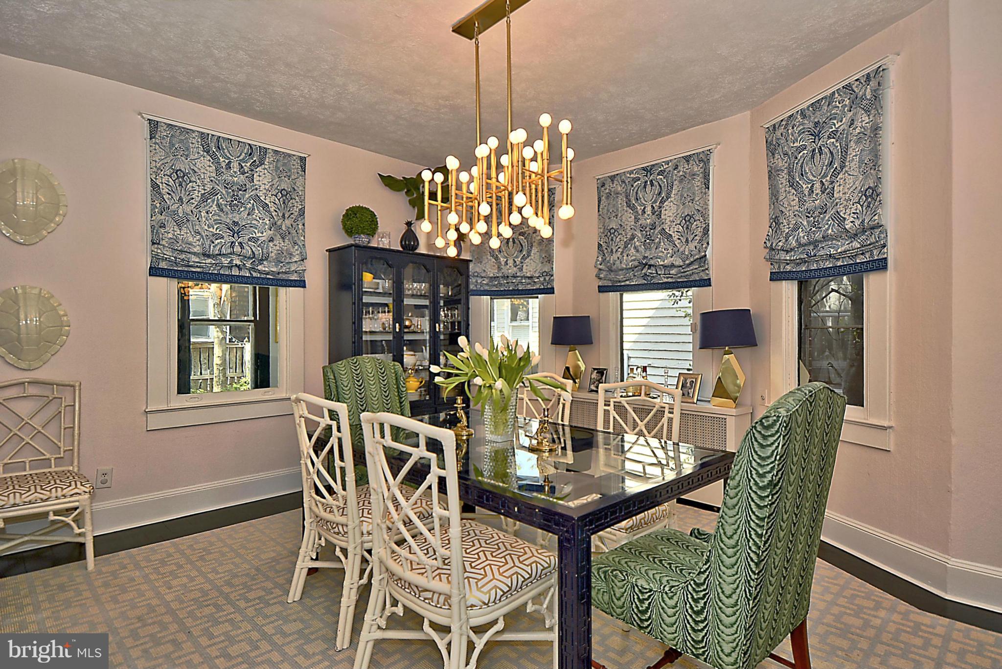 MURRAY HILL - Residential