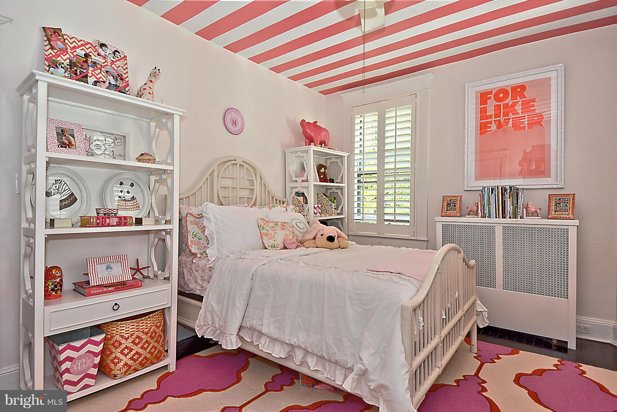 MURRAY HILL - Residential