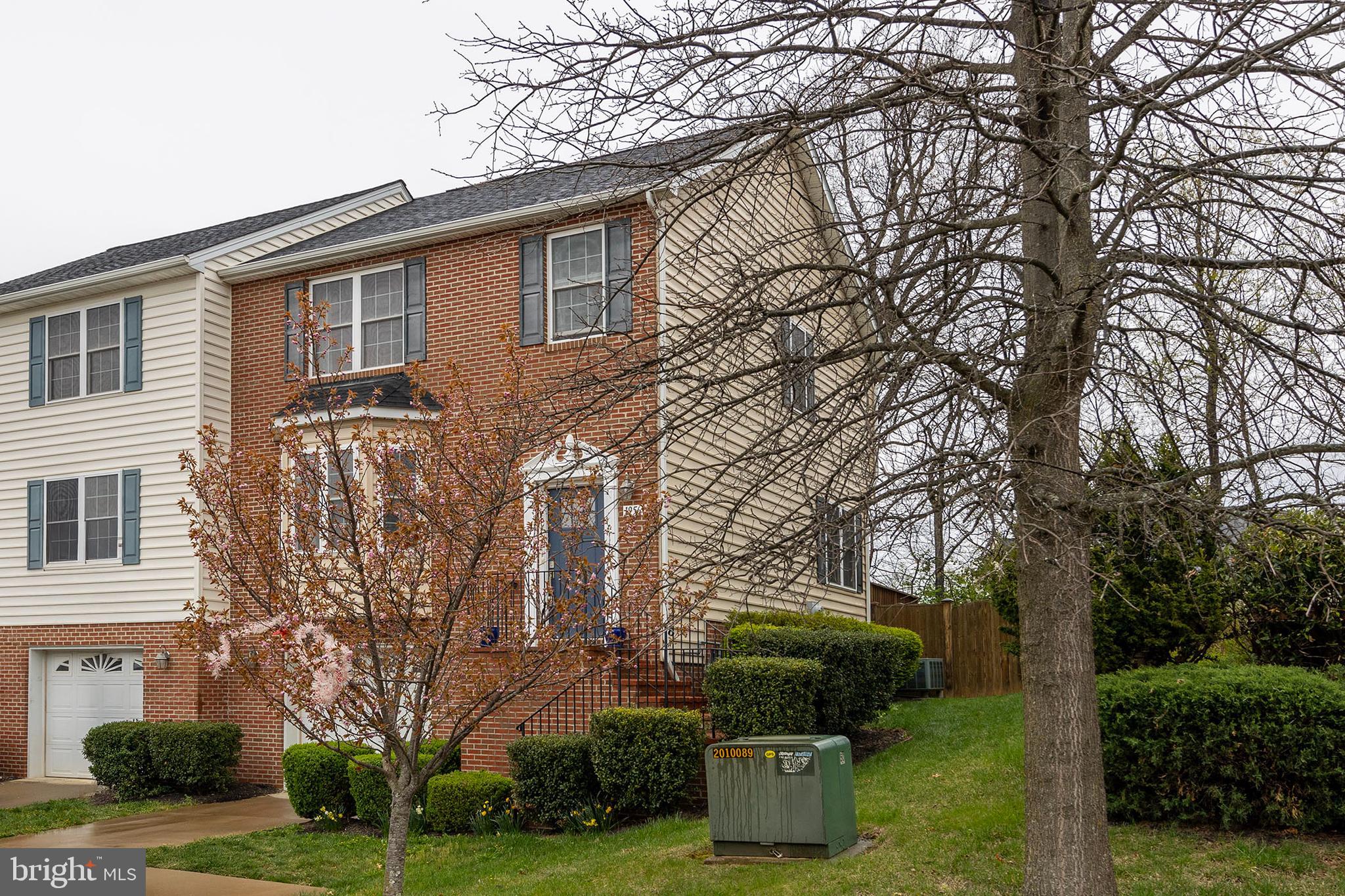 ORCHARD HILL - Residential