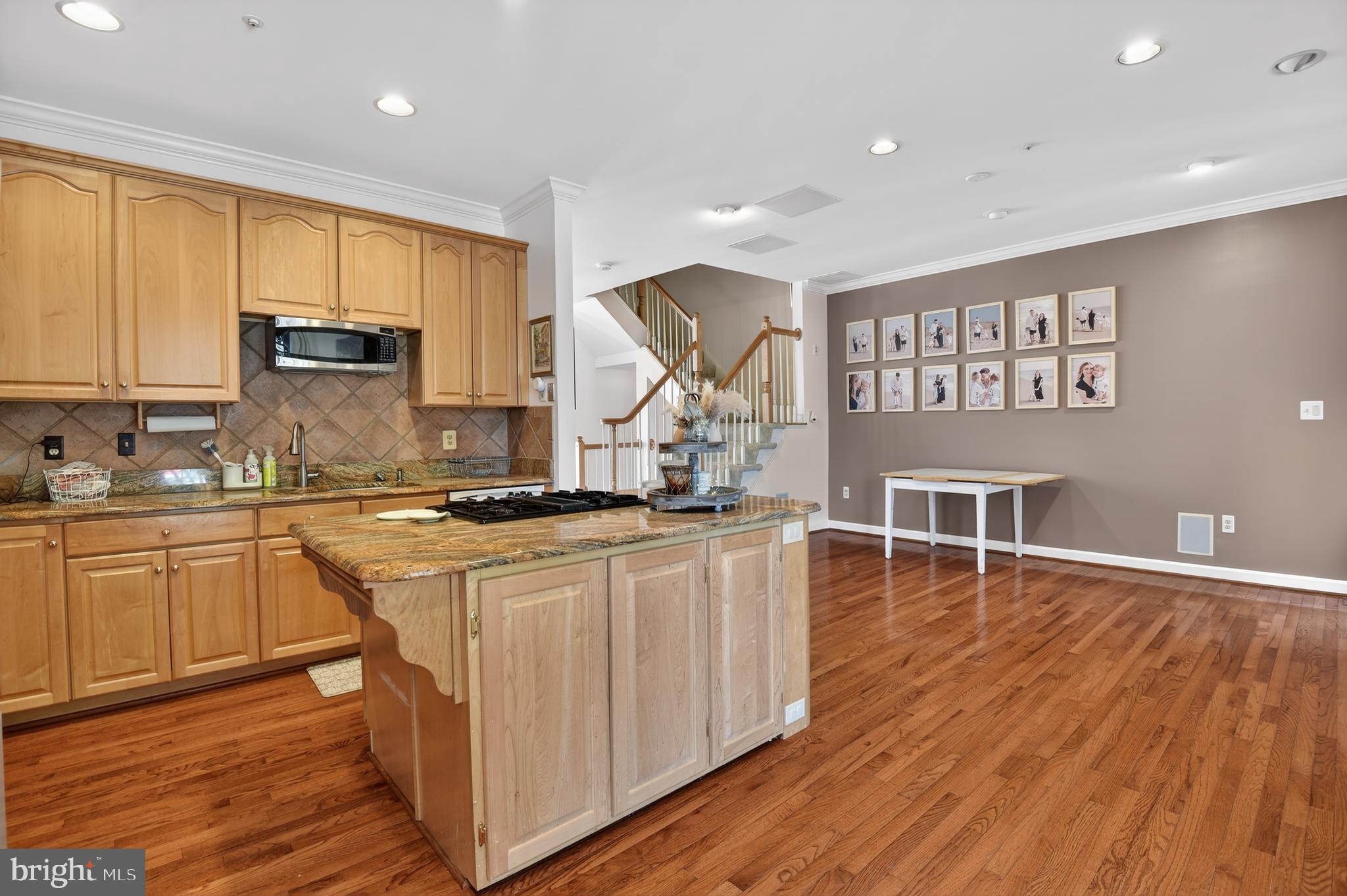 CAMBRIDGE HEIGHTS - Residential