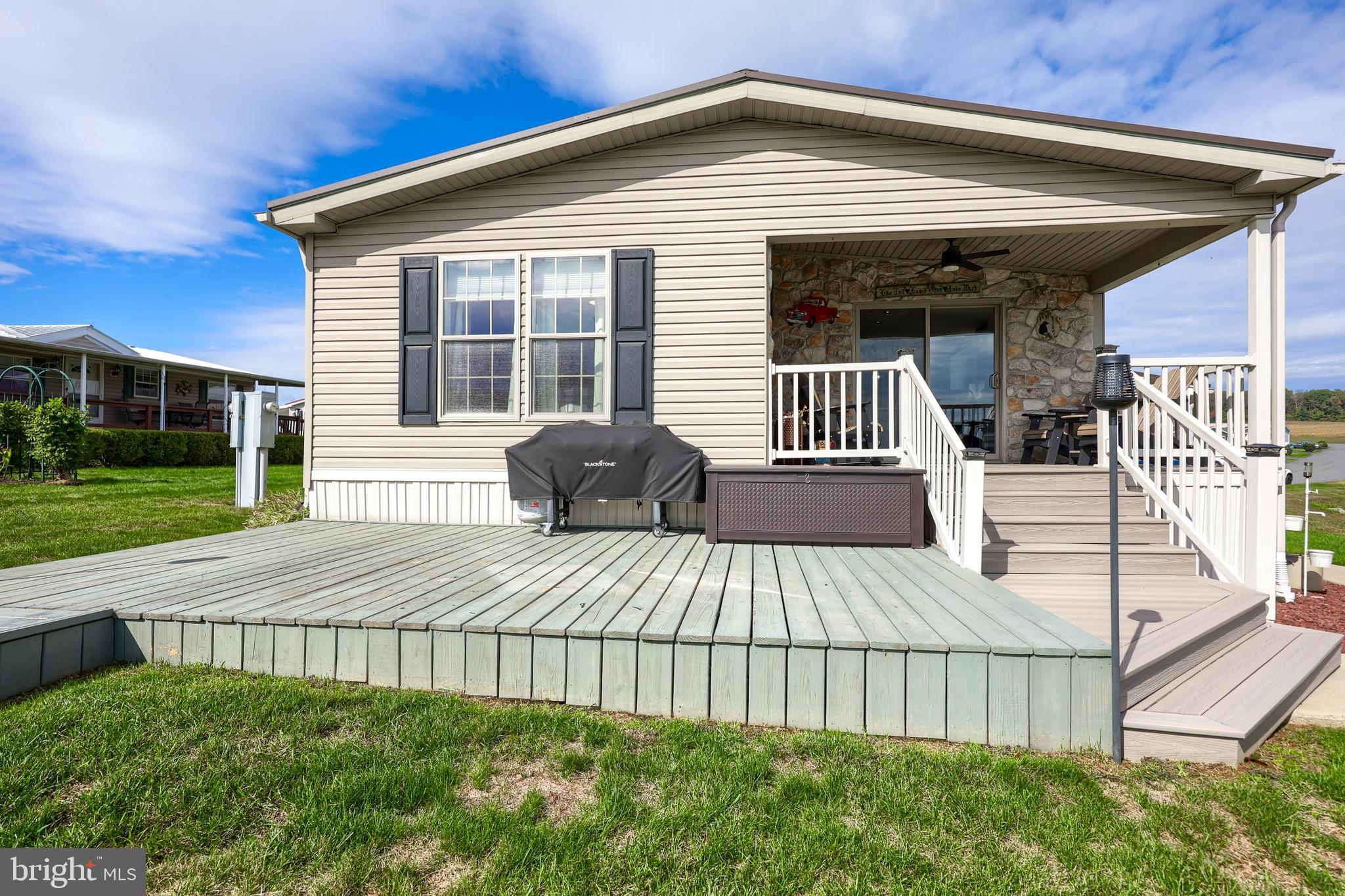 258 JAMES WAY