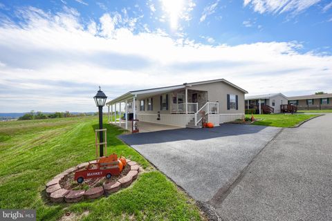 258 JAMES WAY YORK PA 17406
